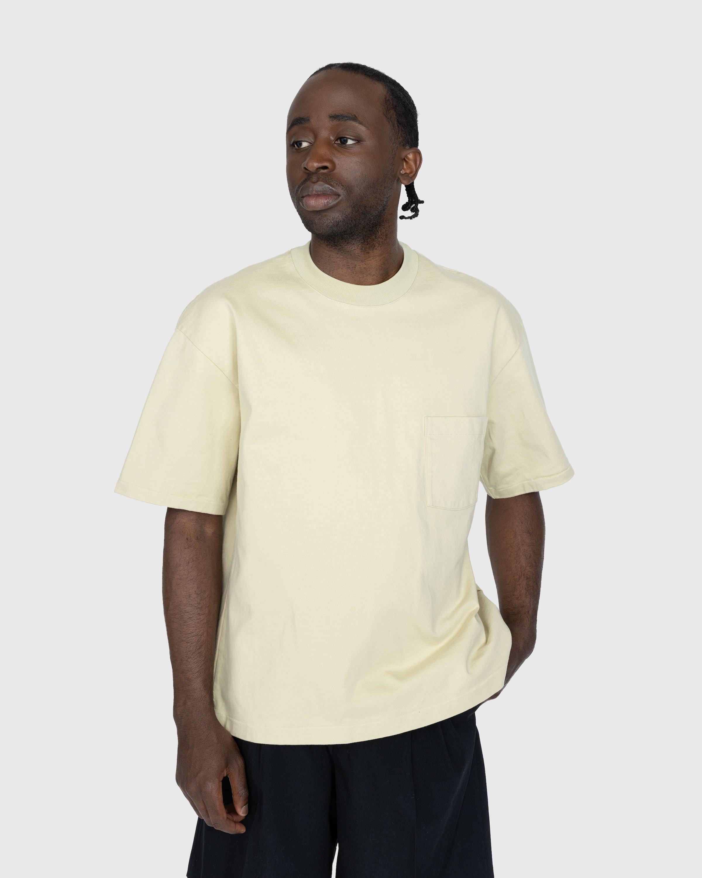 Auralee - Stand-Up Tee Green - Clothing - Green - Image 2