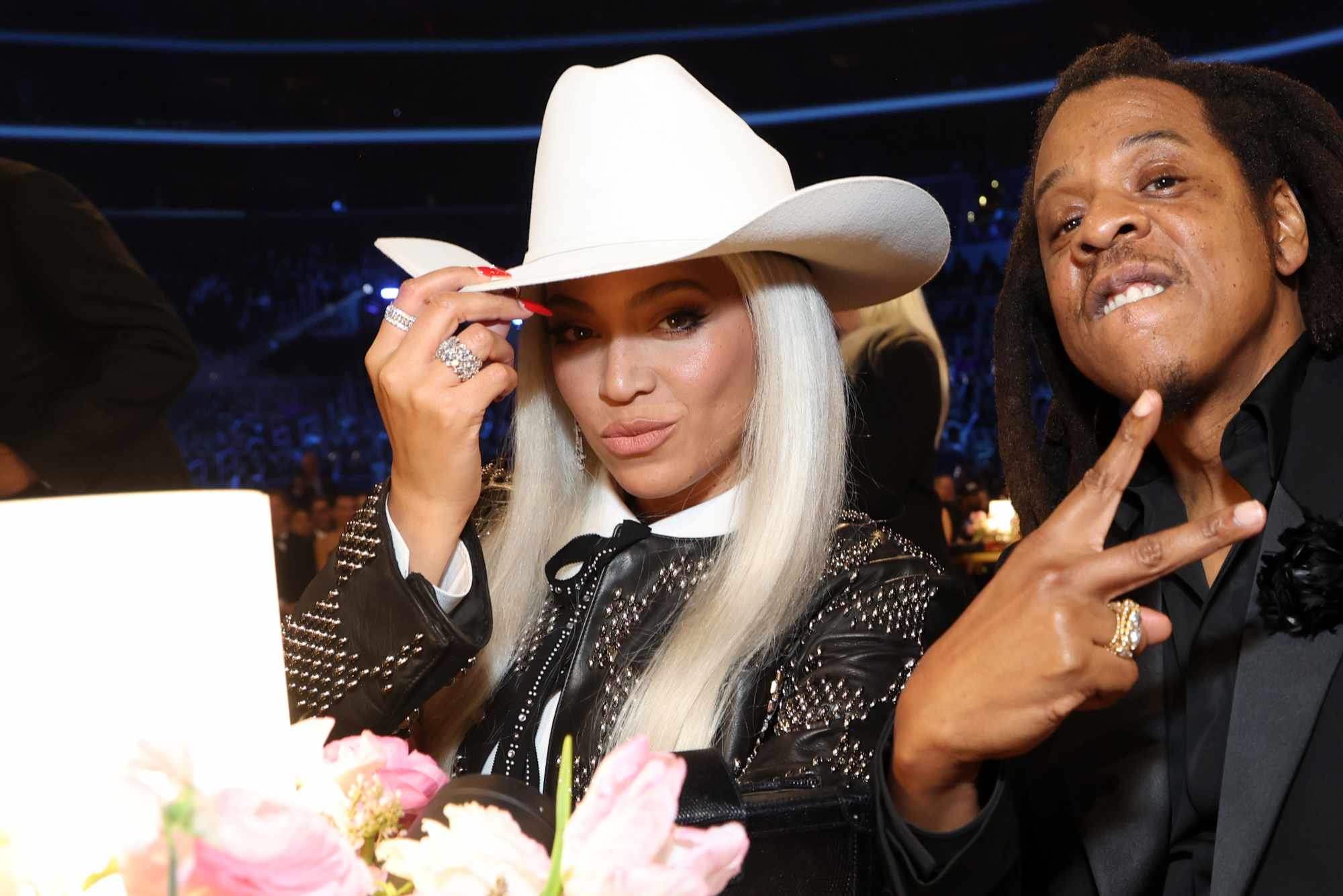 Beyonce wears a white cowboy hat at the 2024 Grammy awards