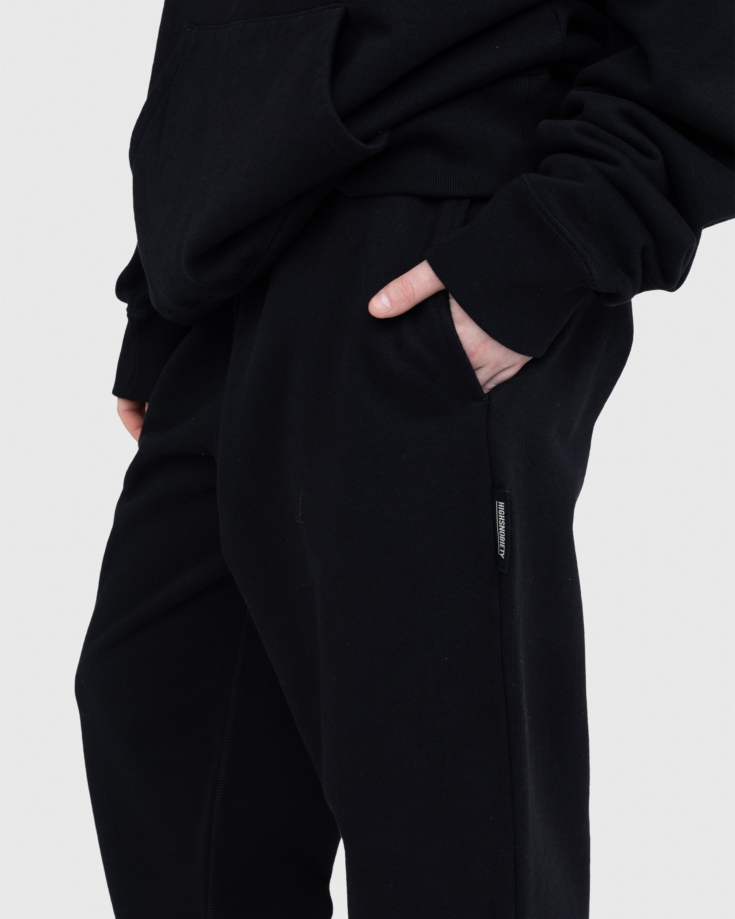 Highsnobiety - Heavy Fleece Pant Black - Clothing - Black - Image 5