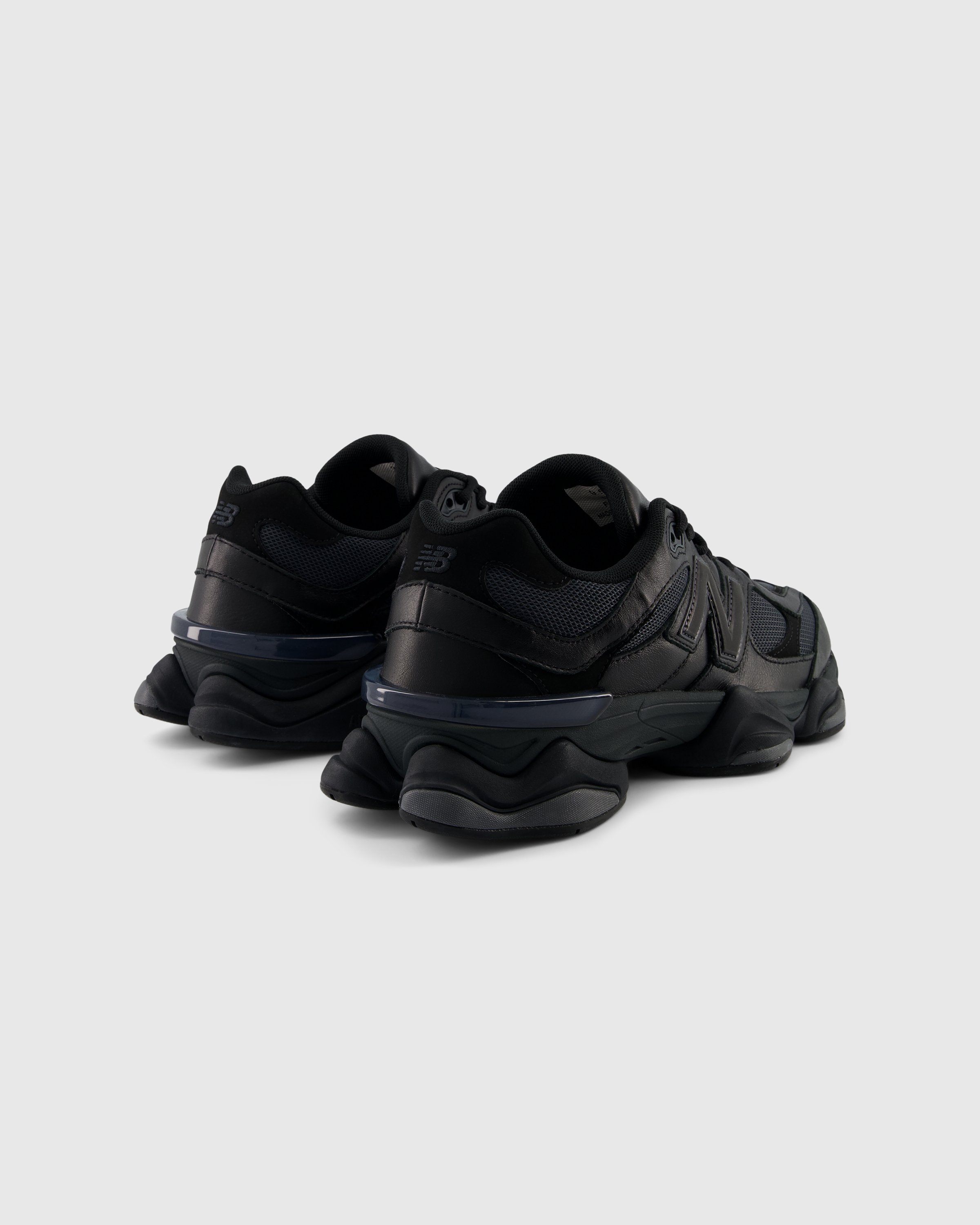 New Balance - U9060NRI BLACK - Footwear - Black - Image 4