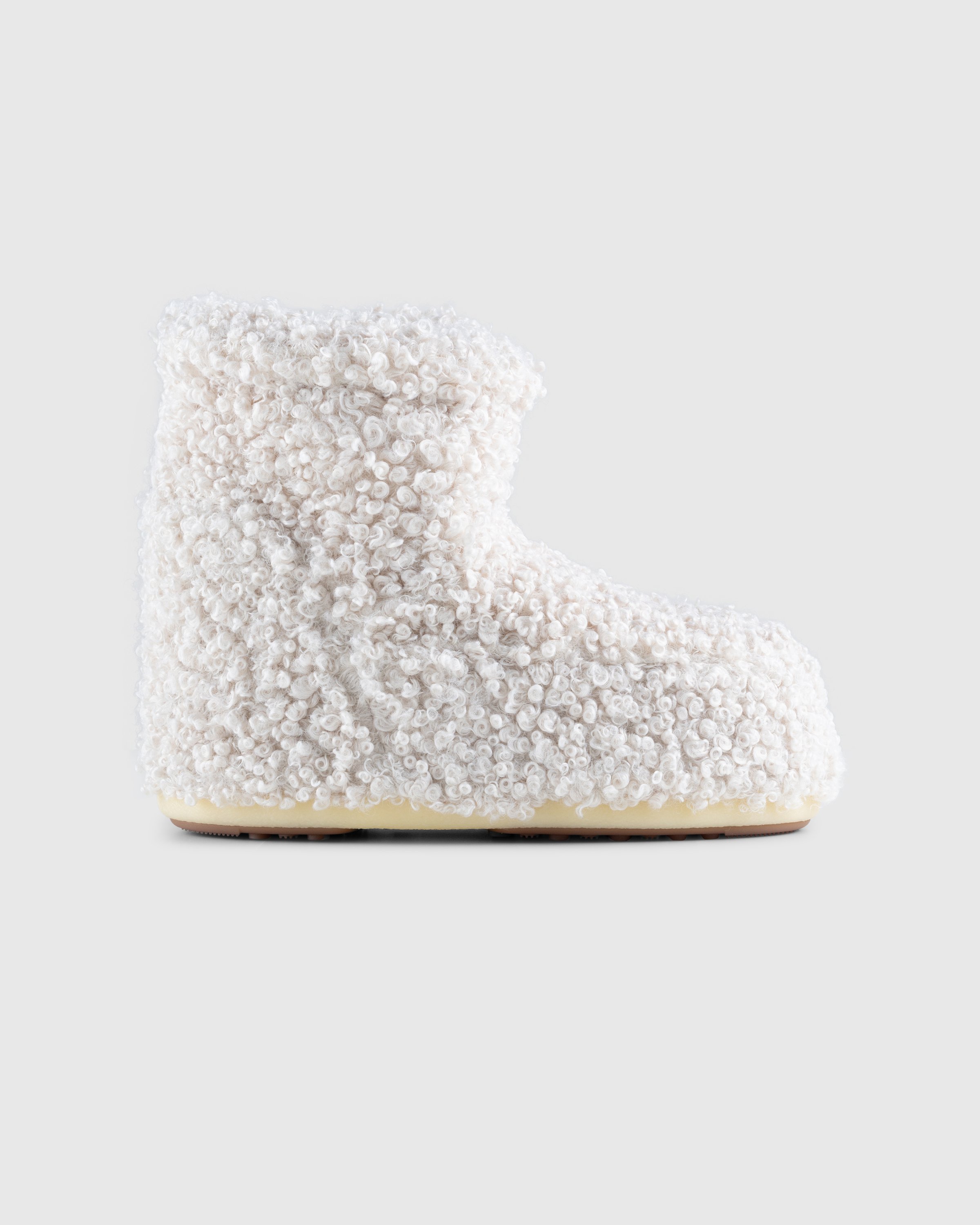 Moon Boot - MB ICON LOW FAUX CURLY White - Footwear - White - Image 1