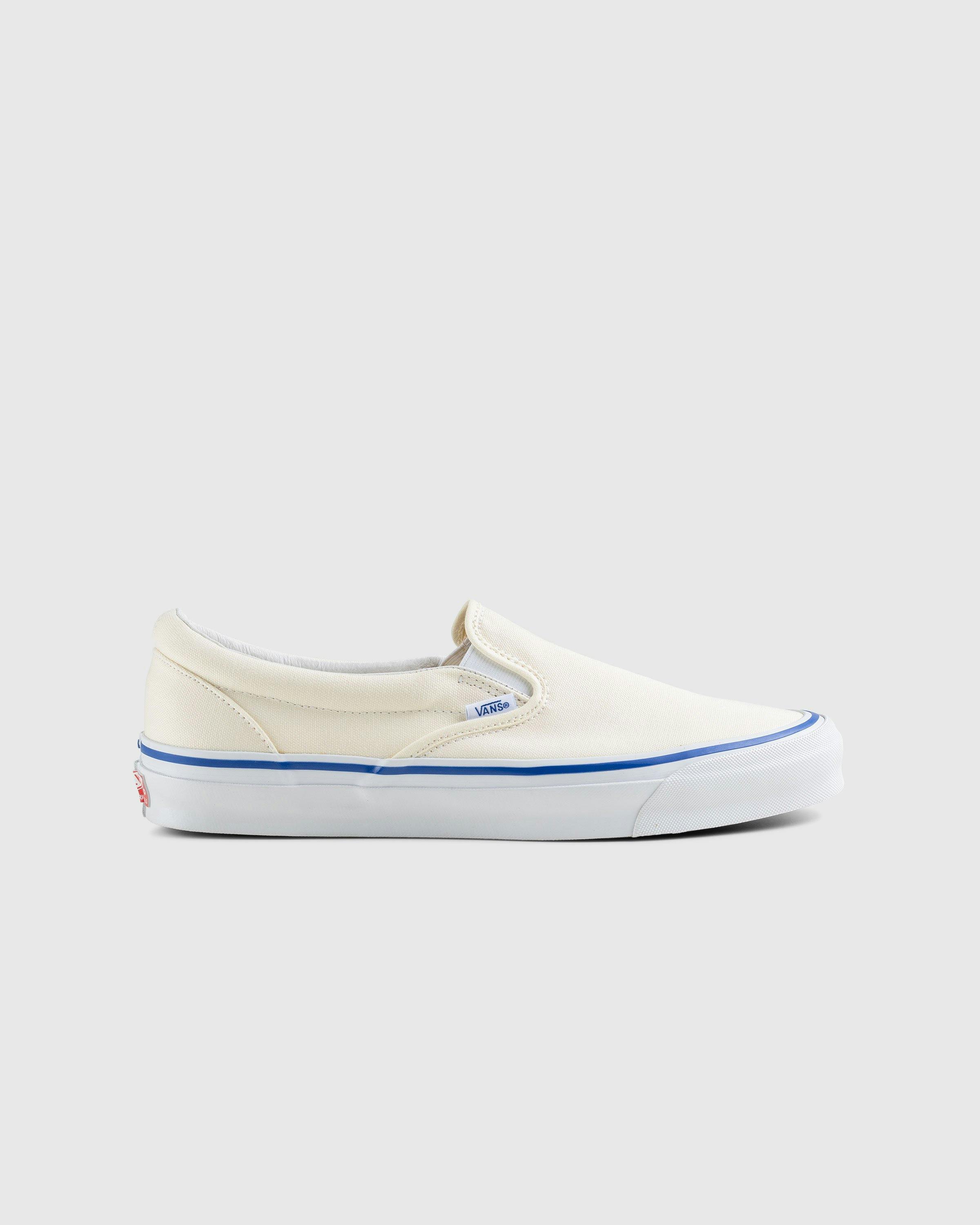 Vans - Classic Slip-On LX Classic White - Footwear - White - Image 1