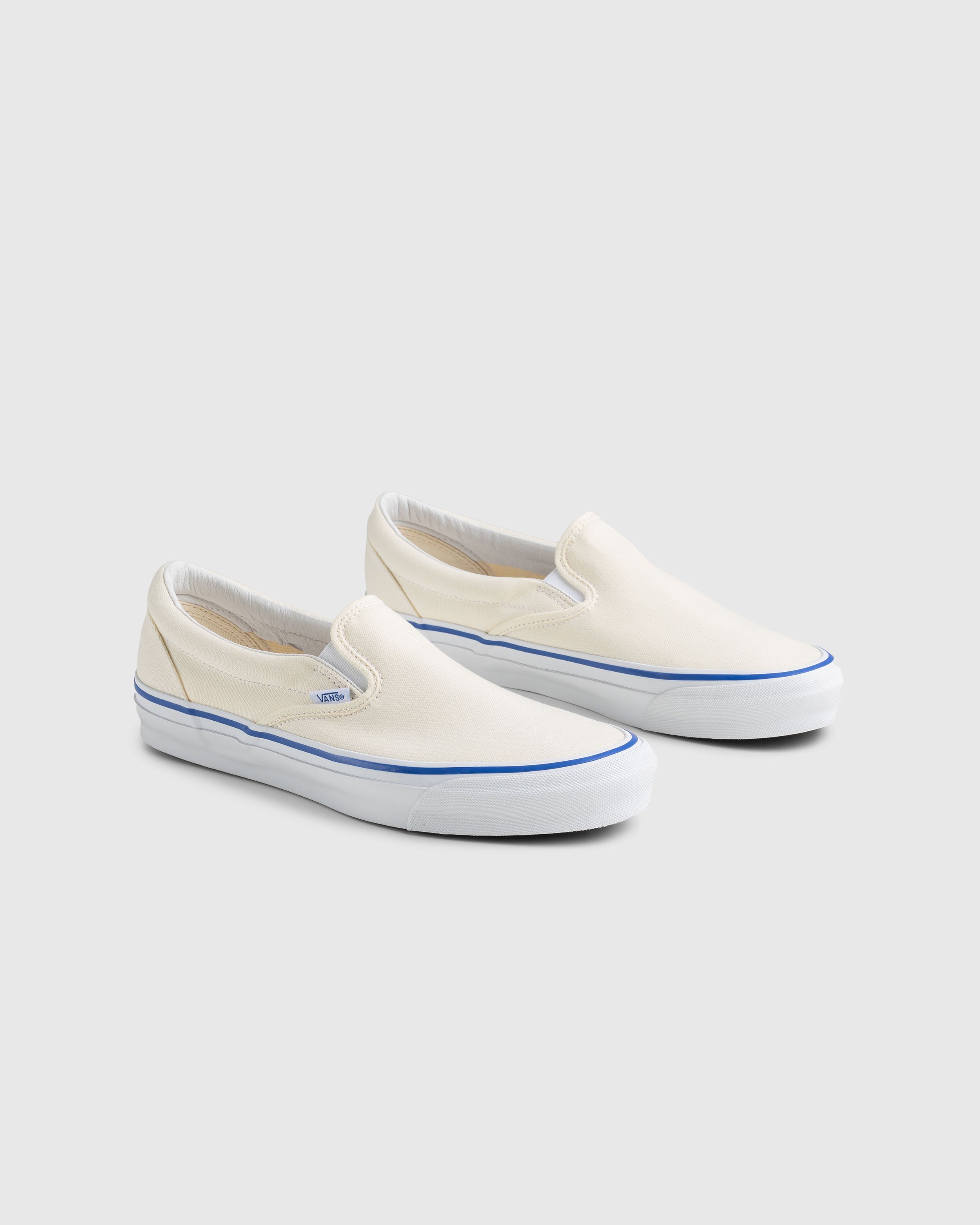 Vans - Classic Slip-On LX Classic White - Footwear - White - Image 3