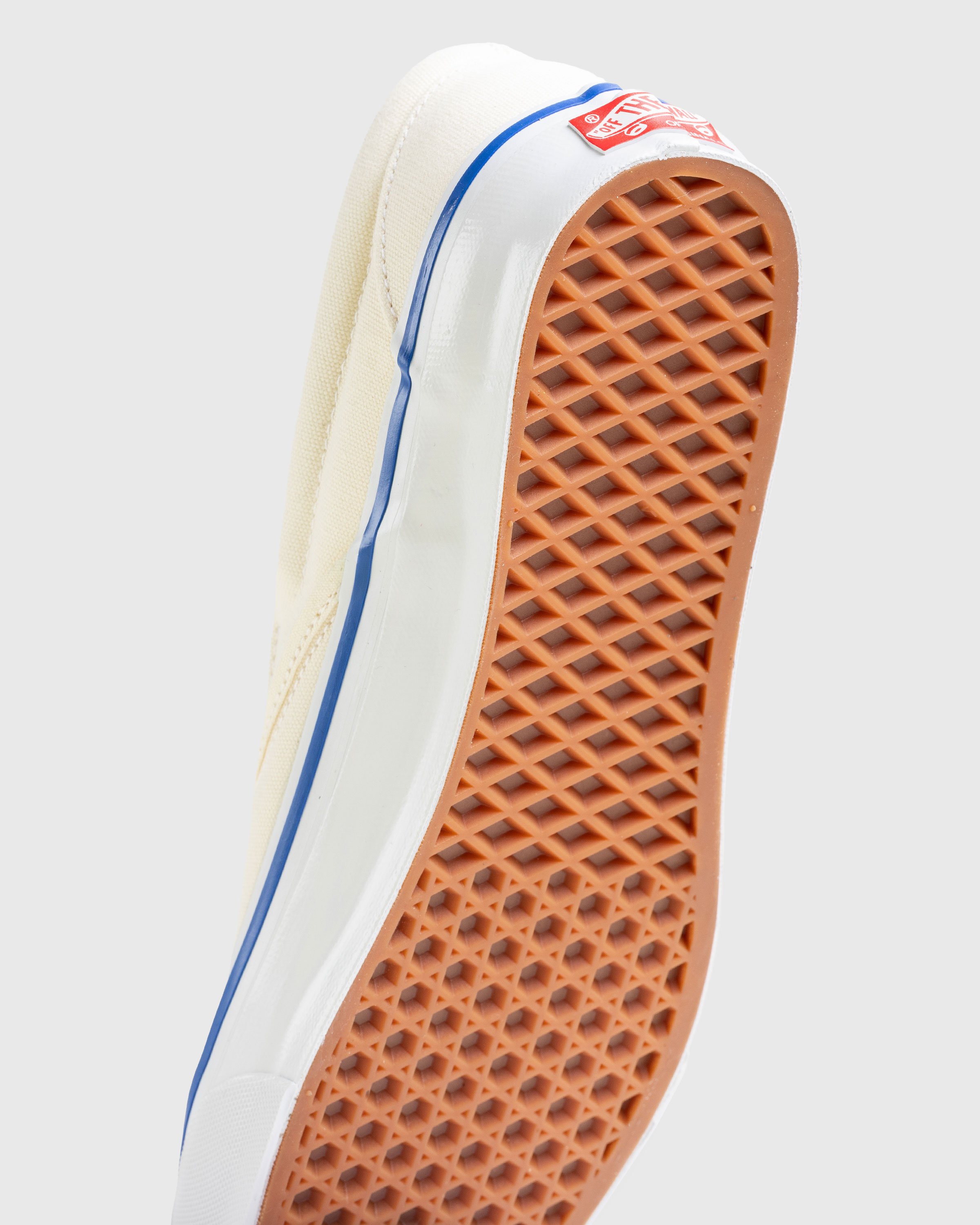 Vans - Classic Slip-On LX Classic White - Footwear - White - Image 6