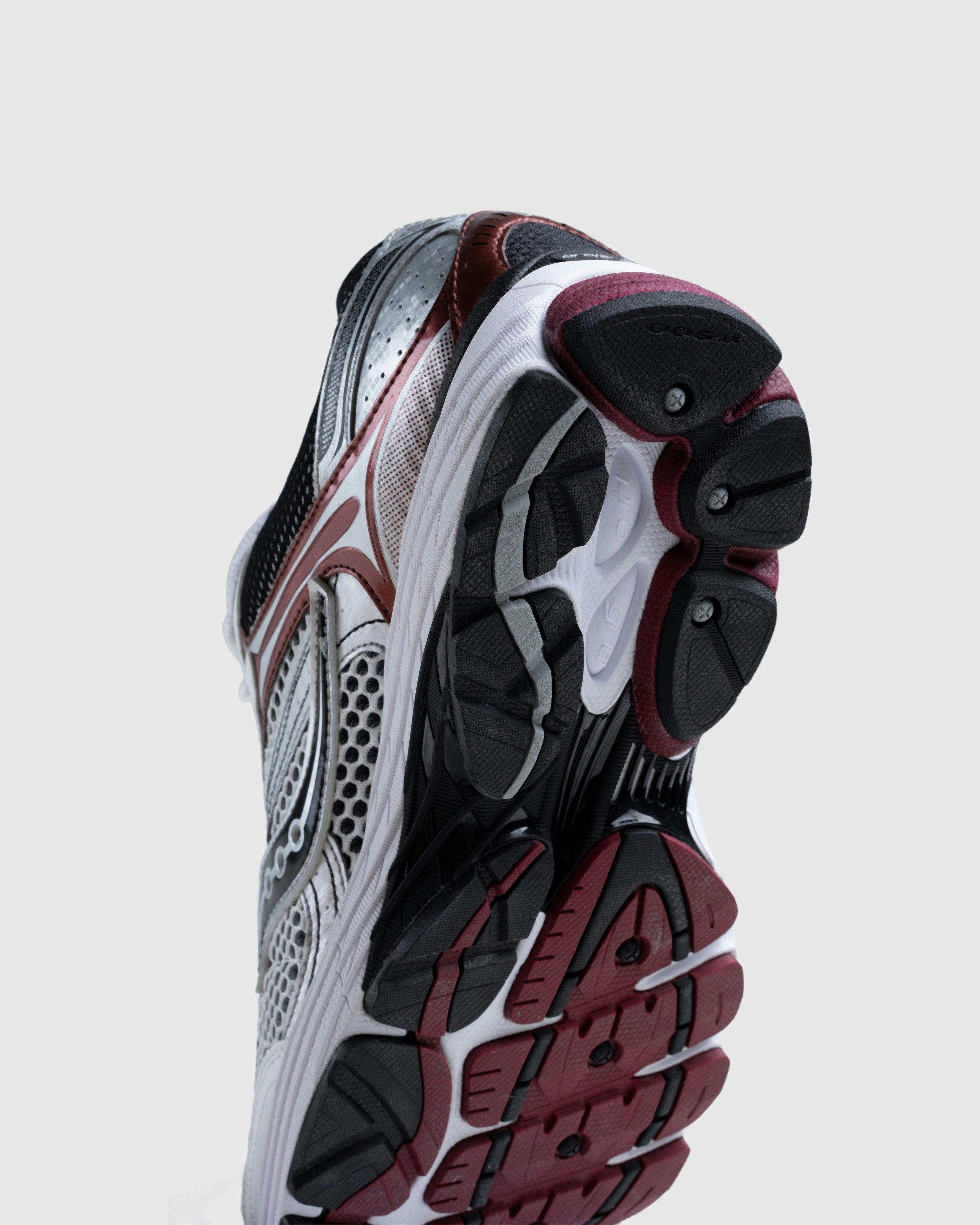 Saucony - ProGrid Omni 9 Silver/Red - Footwear - Multi - Image 6