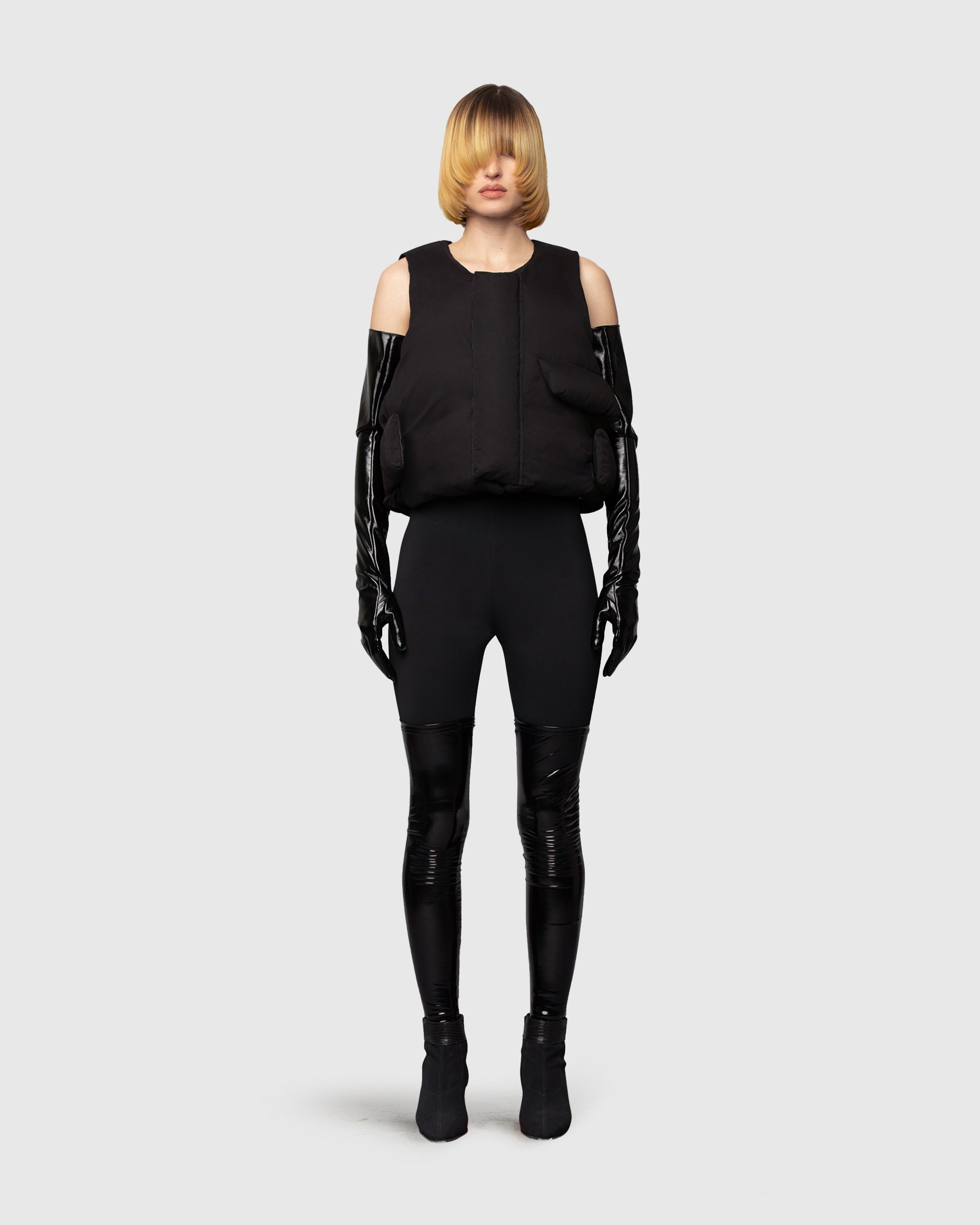 Entire Studios - Pillow Vest Soot - Clothing - Black - Image 2