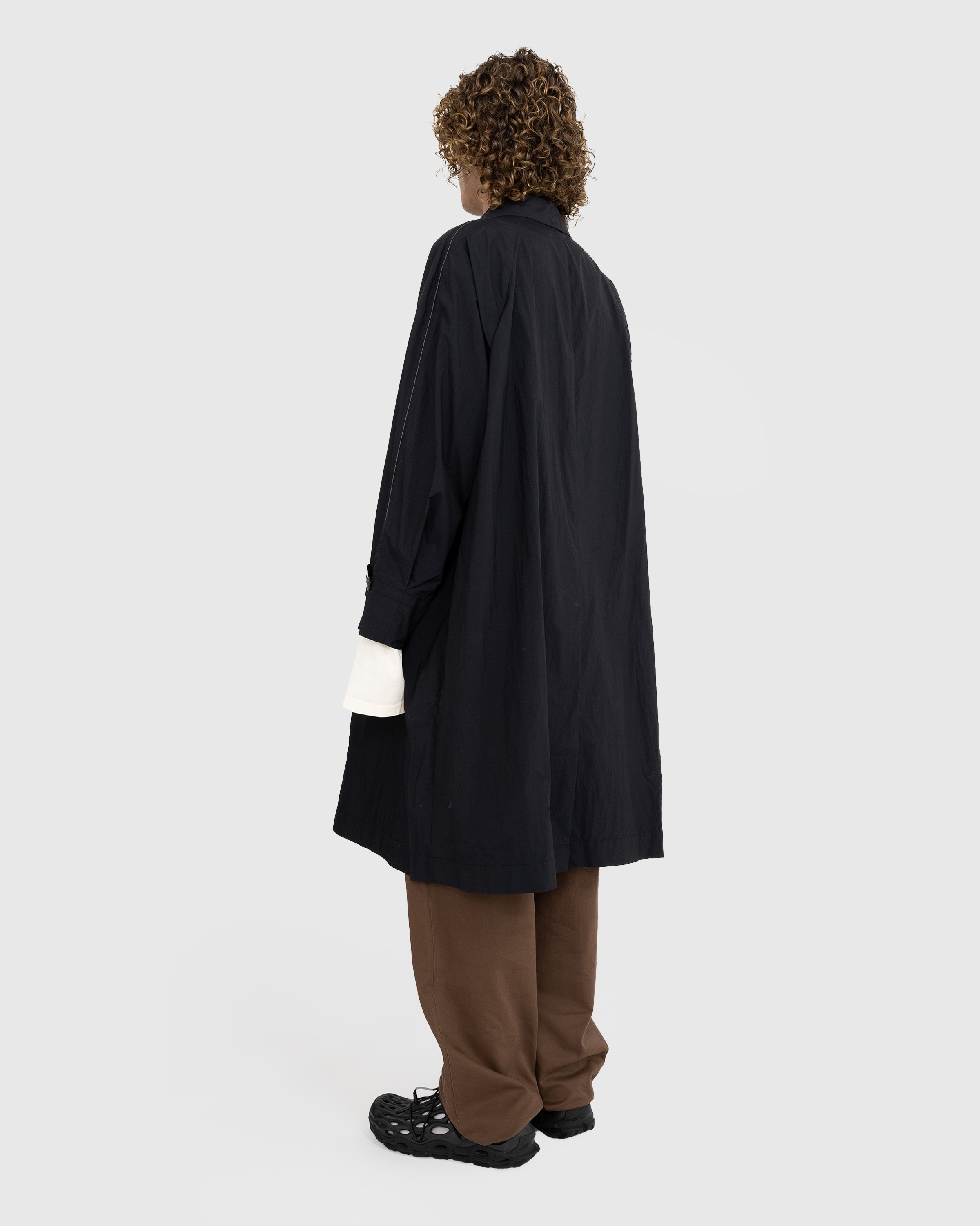 And Wander - 39 Water Repellent Light Coat Black - Clothing - Black - Image 3