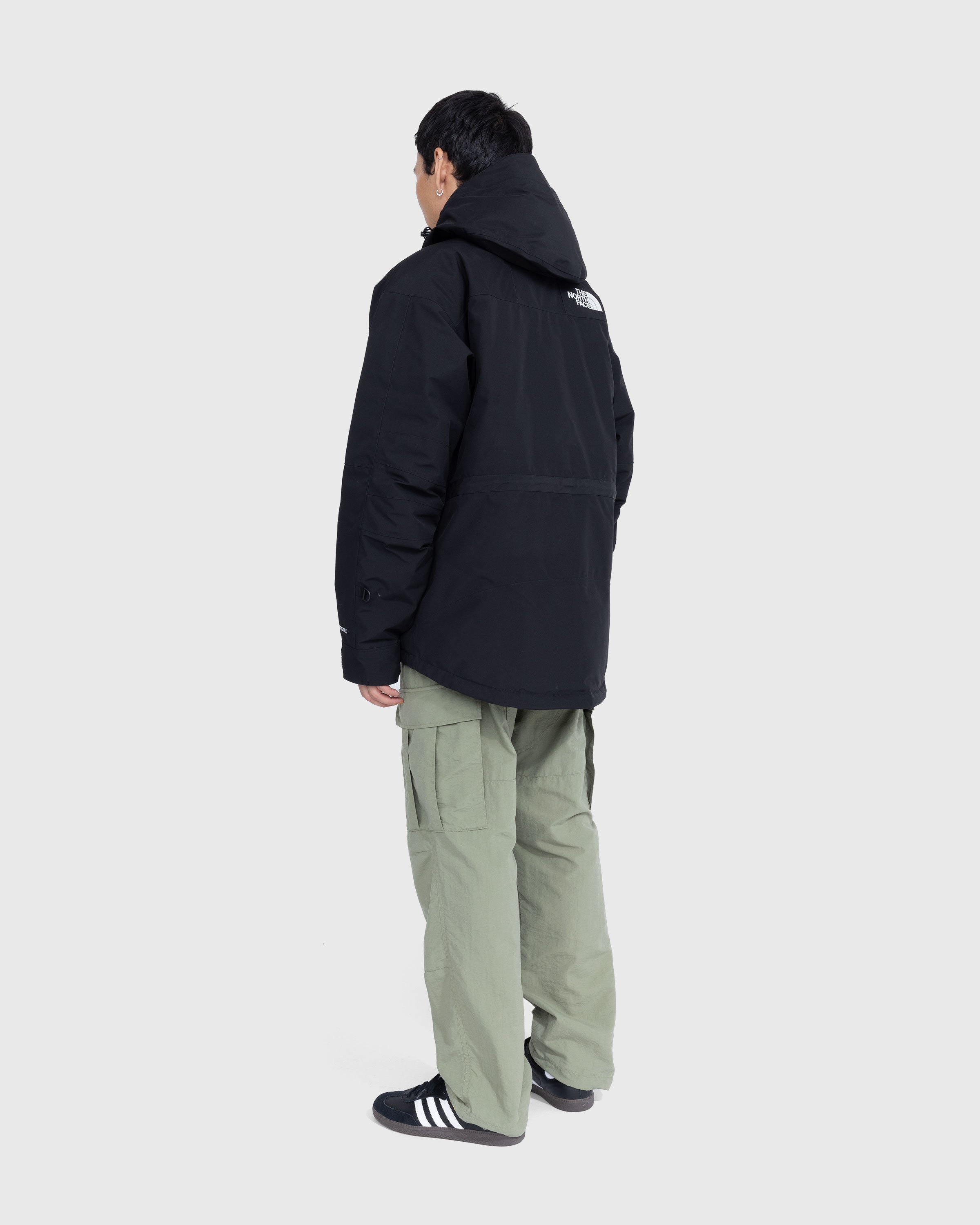 The North Face - GORE-TEX Mountain Guide Insulated Jacket Black - Clothing - Black - Image 3