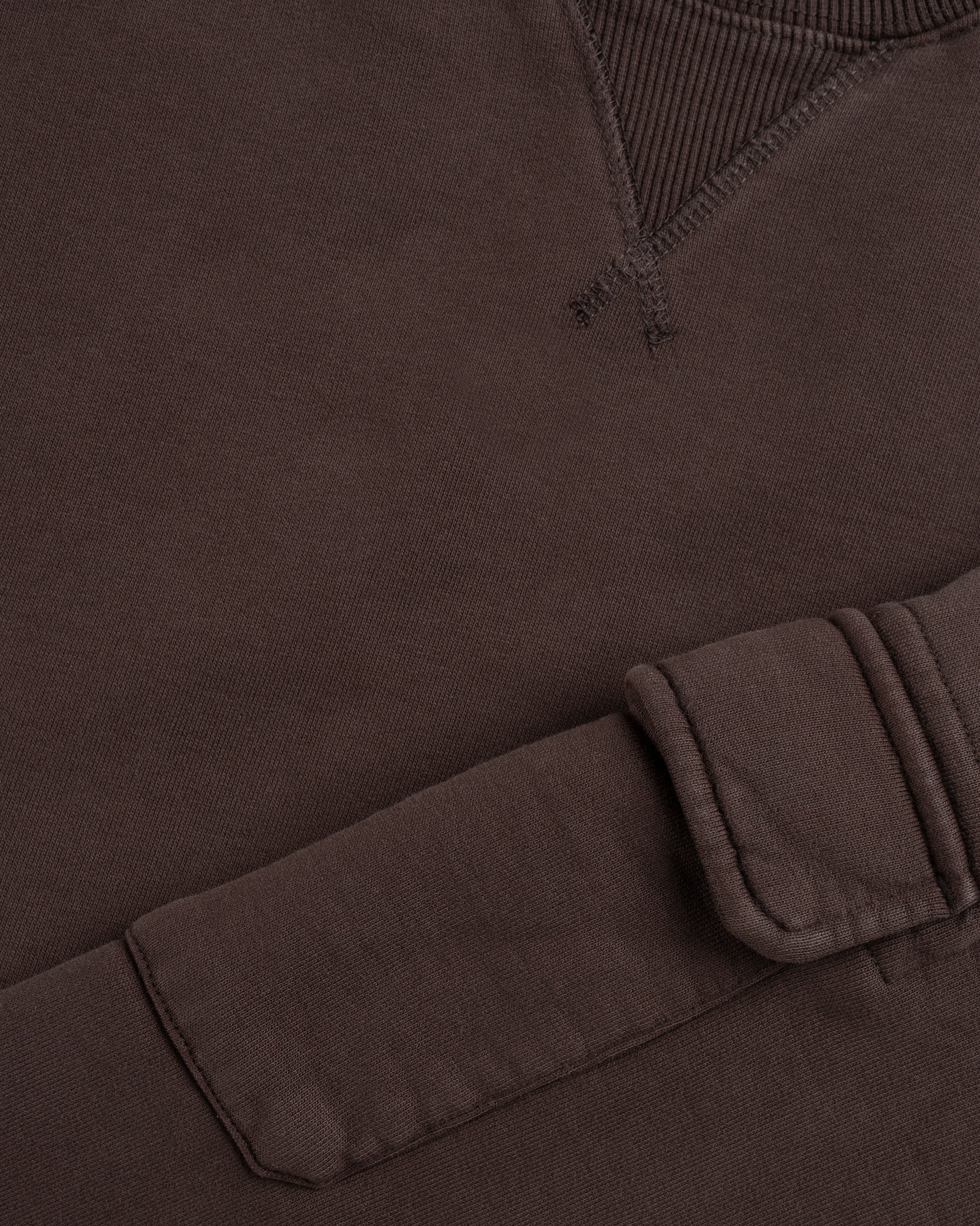 Patta - Basic Pigment Dye Pocket Crewneck Sweater Delicioso - Clothing - Brown - Image 6