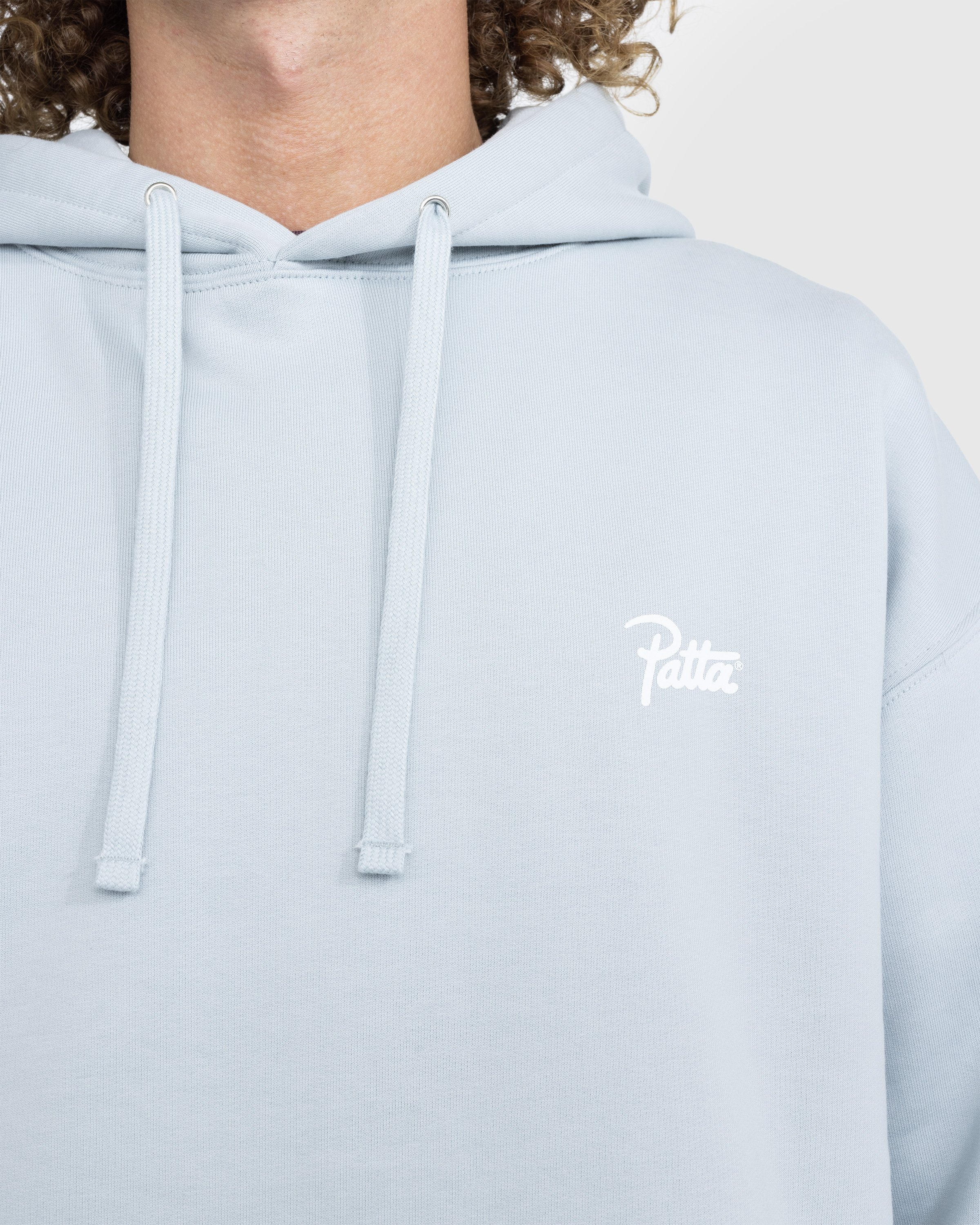 Patta - Basic Hooded Sweater Pearl Blue - Clothing - Blue - Image 4