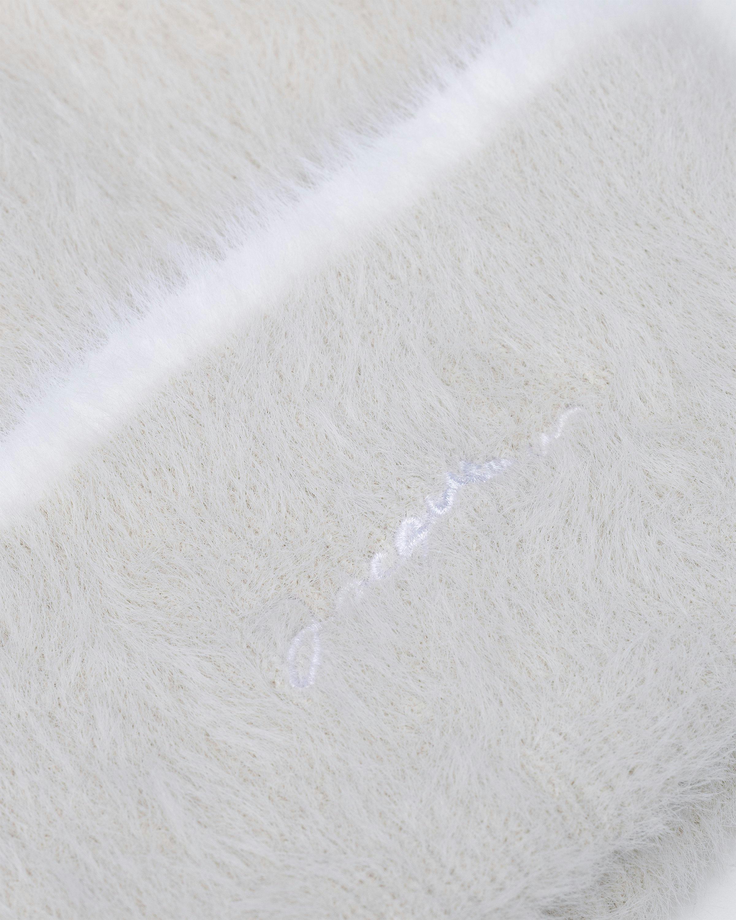 JACQUEMUS - Le Bonnet Neve Off-White - Accessories - White - Image 4