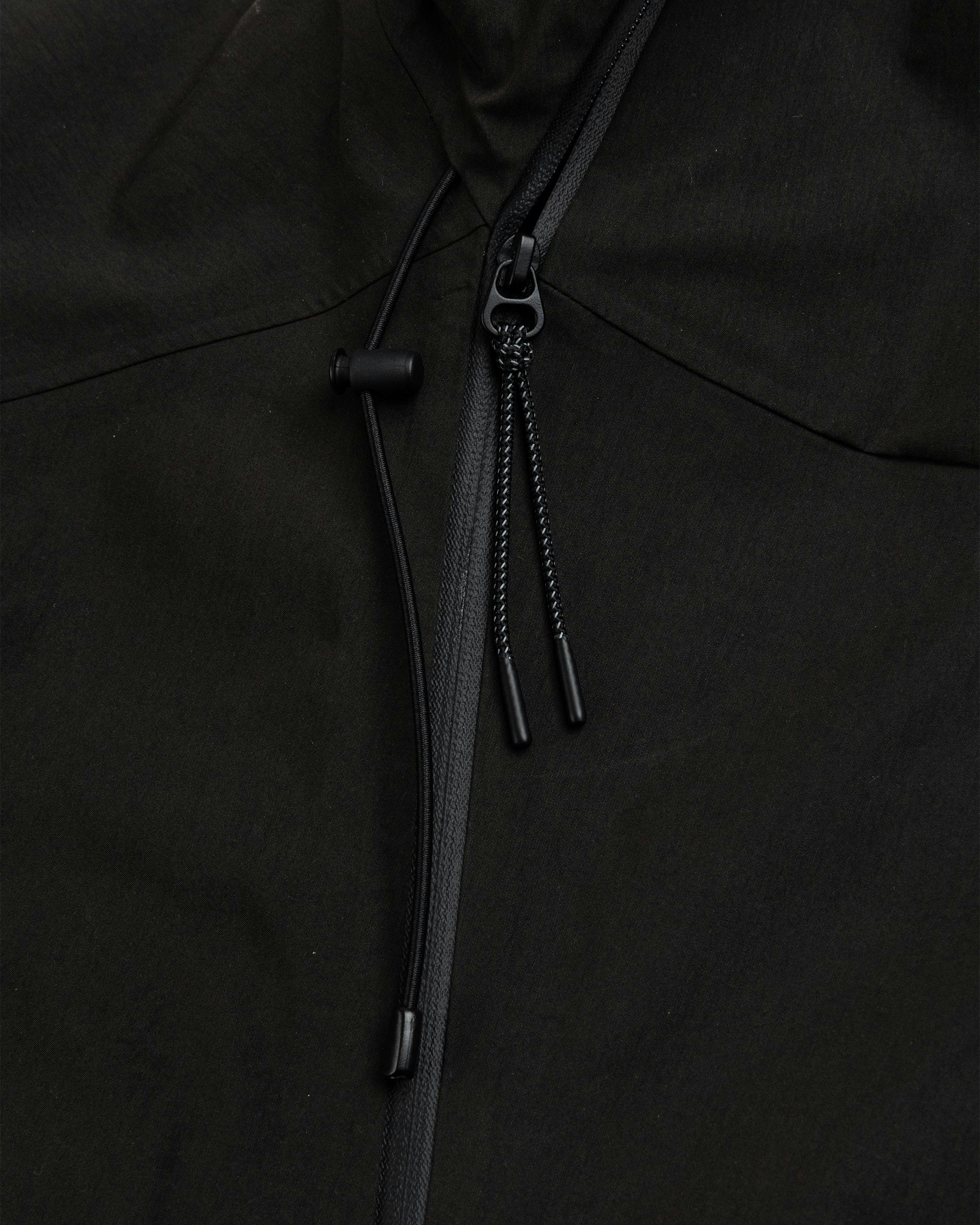 _J.L-A.L_ – Torrent Jacket Black