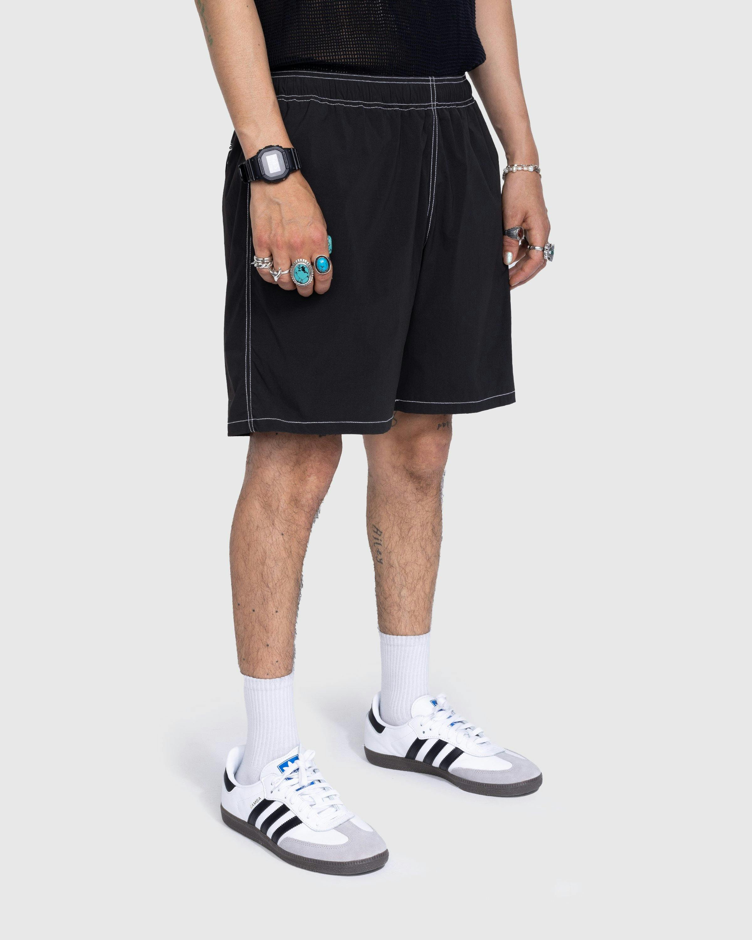 Highsnobiety - Side Cargo Shorts Charcoal Black - Clothing - Black - Image 4