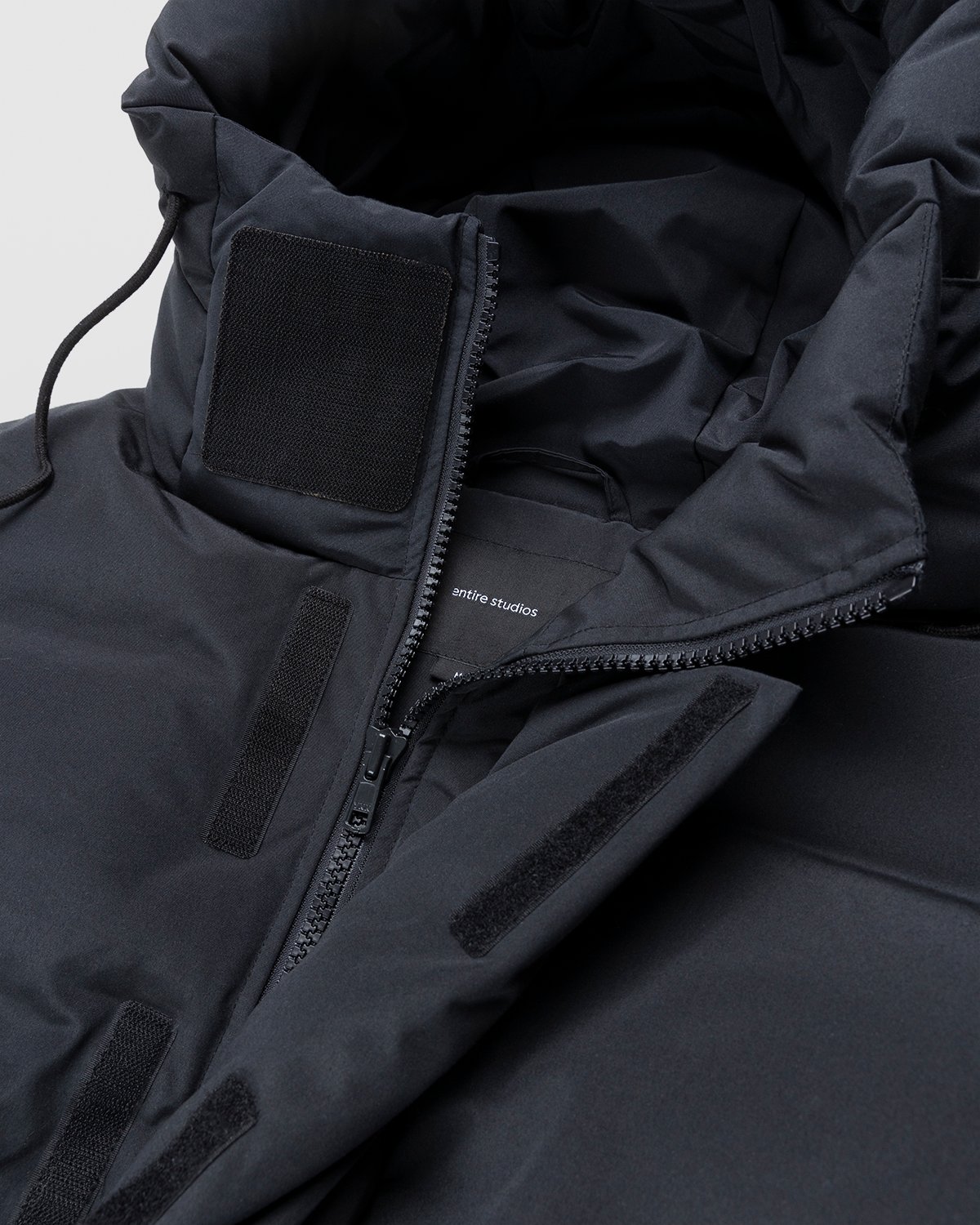 Entire Studios - SOA Puffer Jacket Soot - Clothing - Black - Image 3