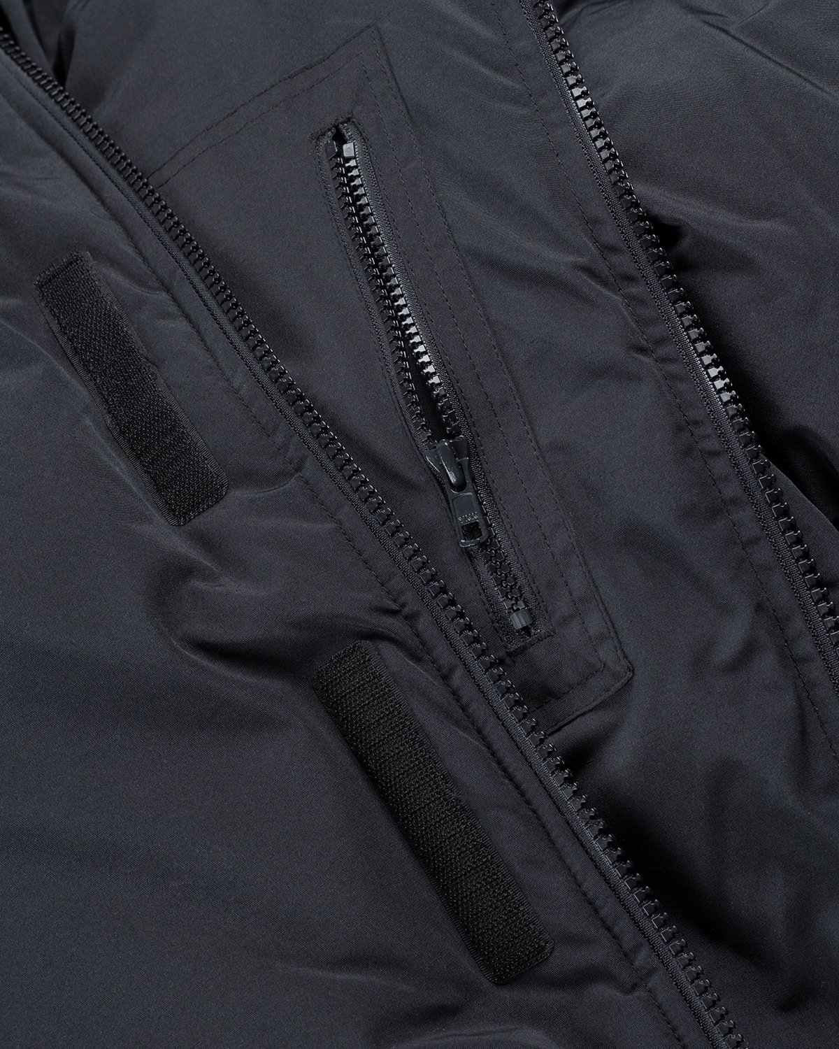 Entire Studios - SOA Puffer Jacket Soot - Clothing - Black - Image 5