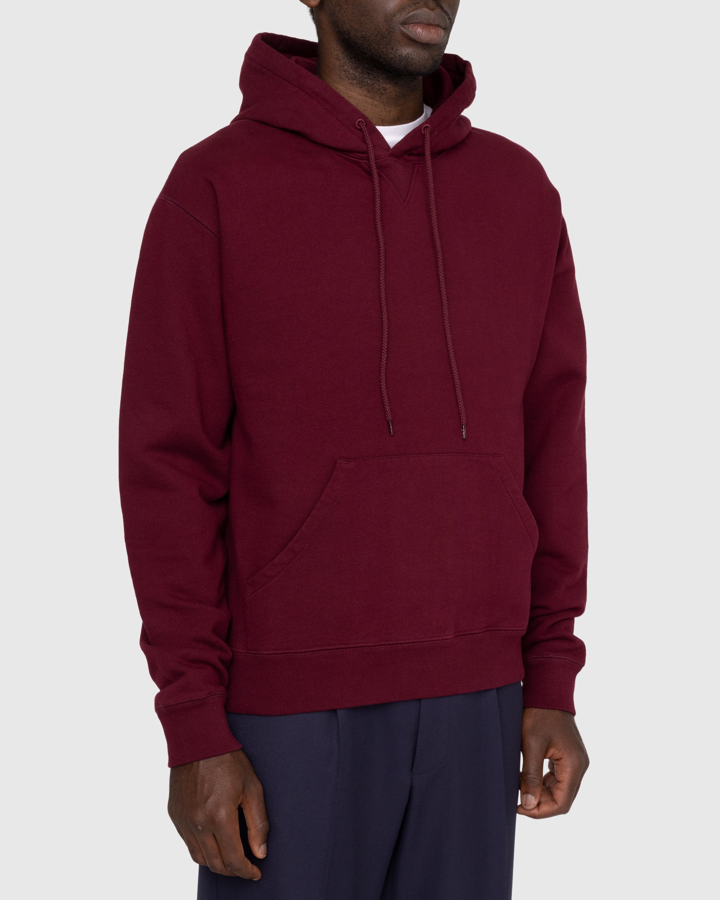 Highsnobiety - Classic Fleece Hoodie Bordeaux - Clothing - Red - Image 3