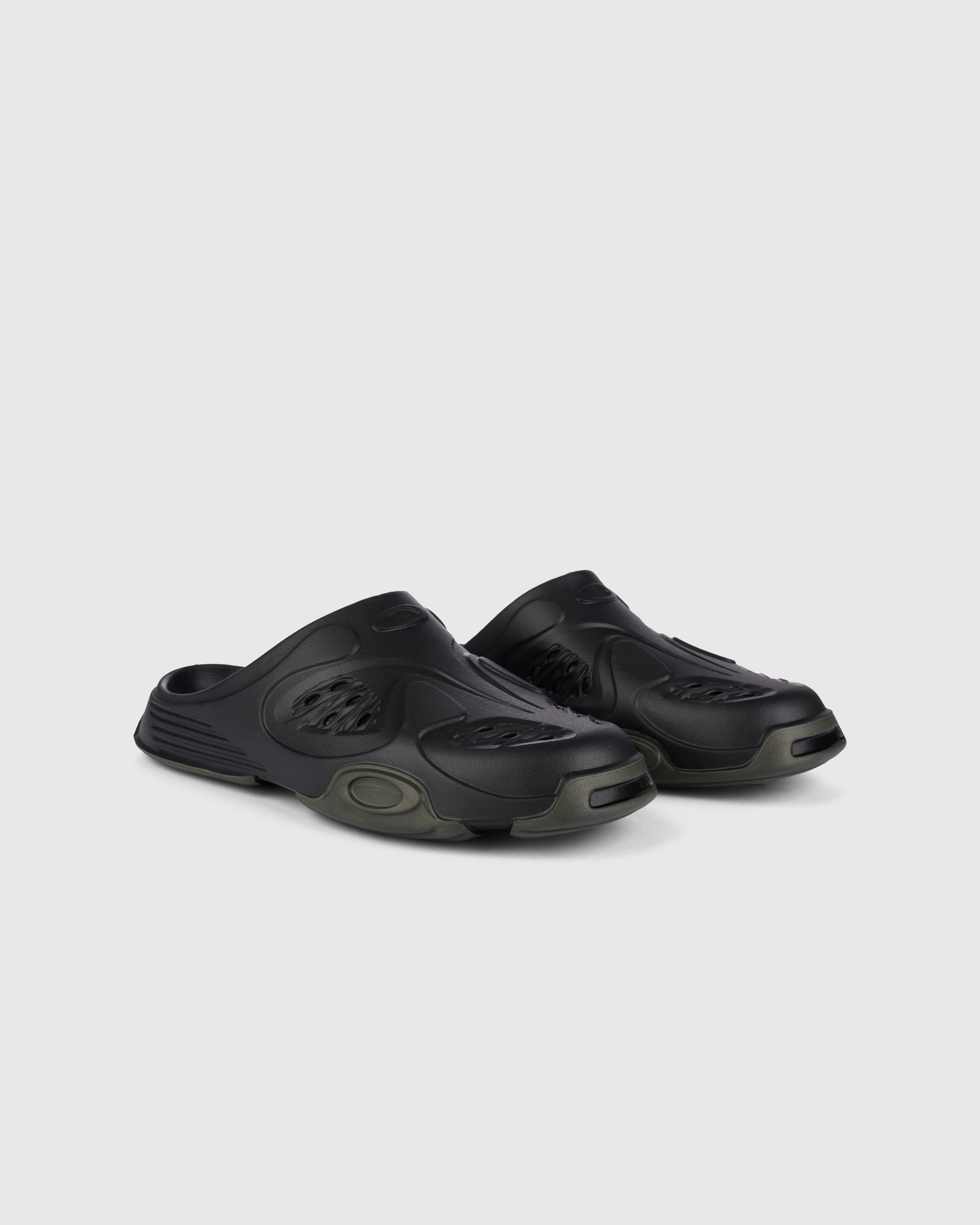 Oakley Factory Team - Paguro Slide Black/Ink - Footwear - Black - Image 2