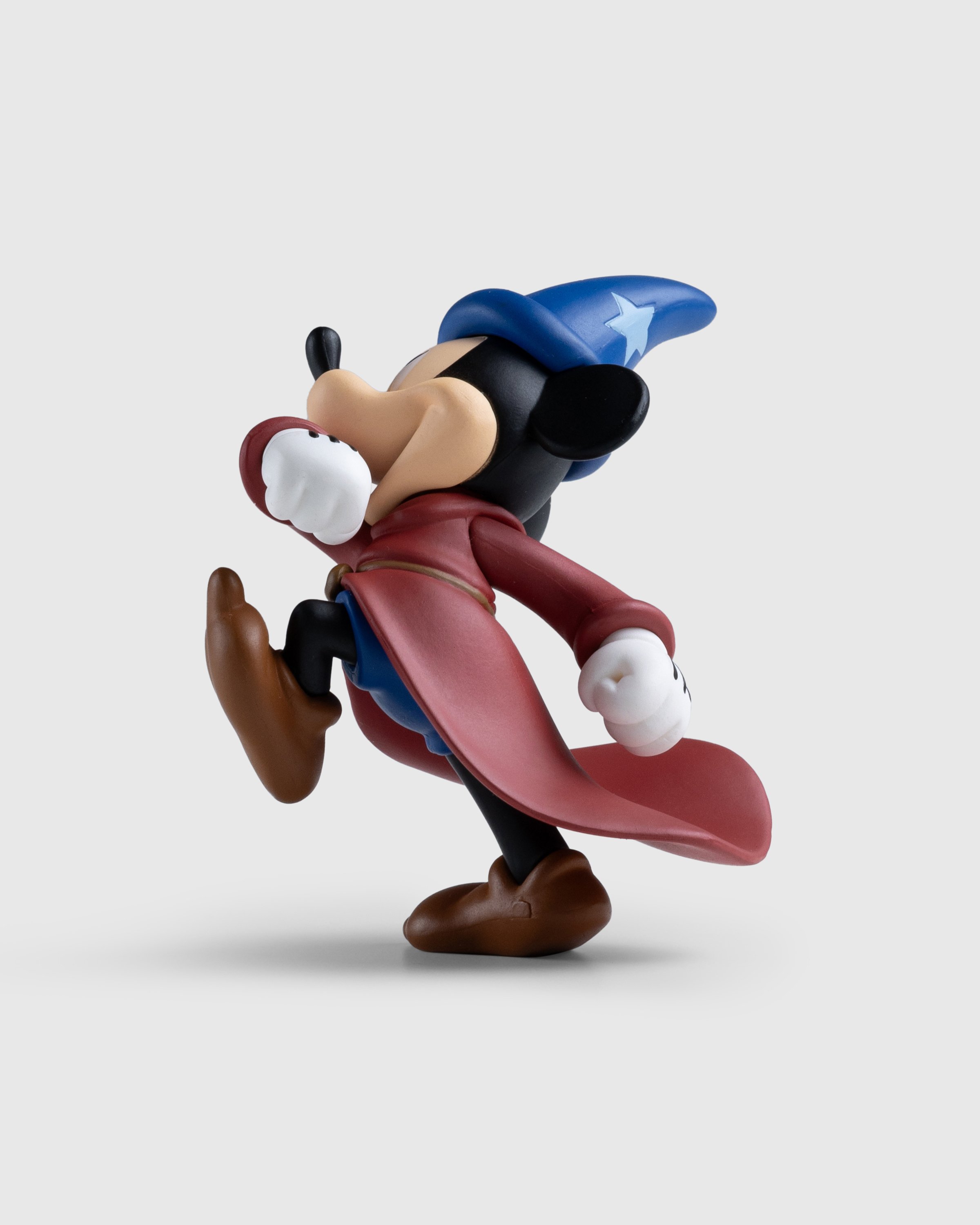 Medicom - UDF Disney Series 10 Fantasia Mickey Mouse & Broom - Lifestyle - Multi - Image 3
