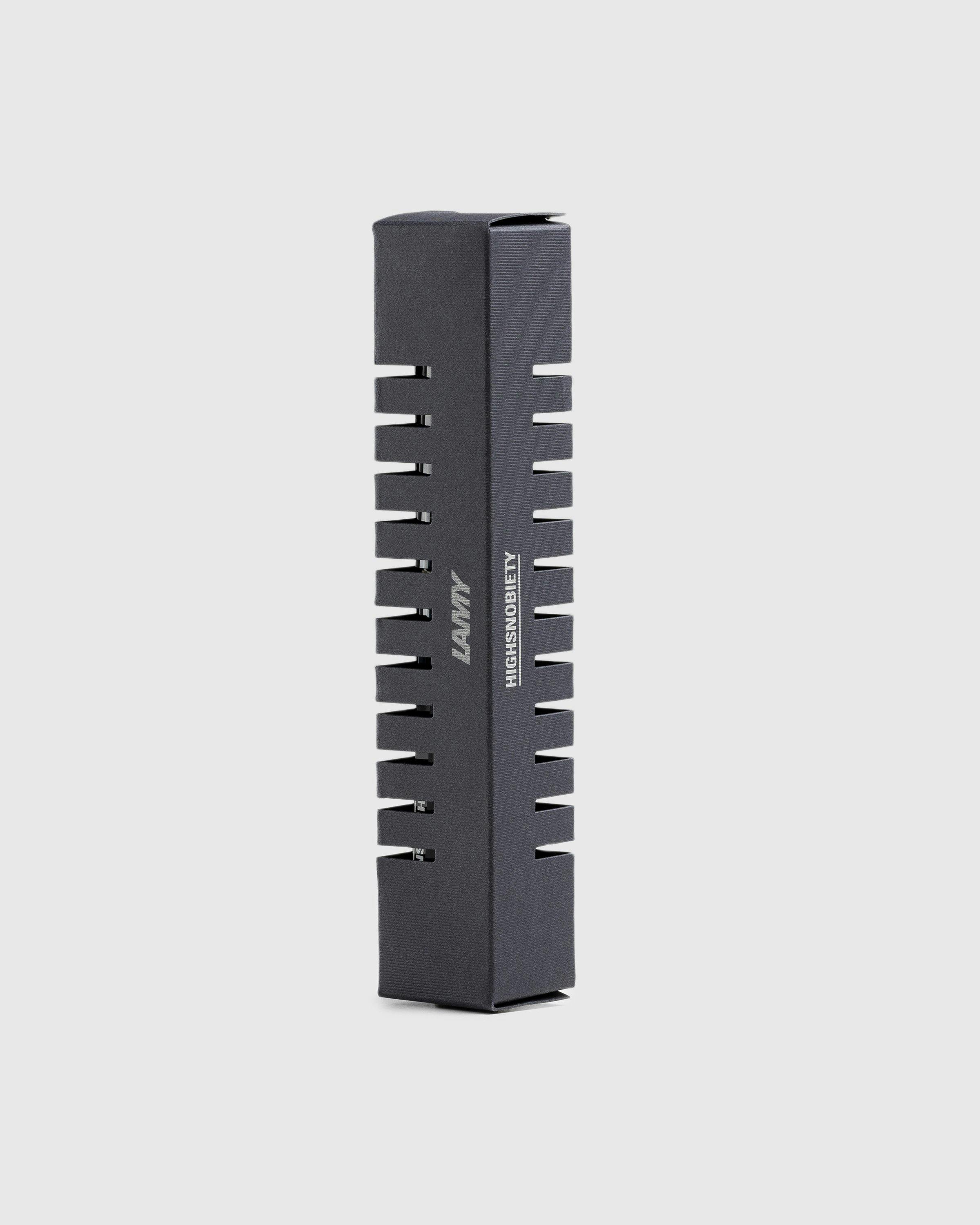 LAMY x Highsnobiety - Fountain Pen Black - Lifestyle - Black - Image 5