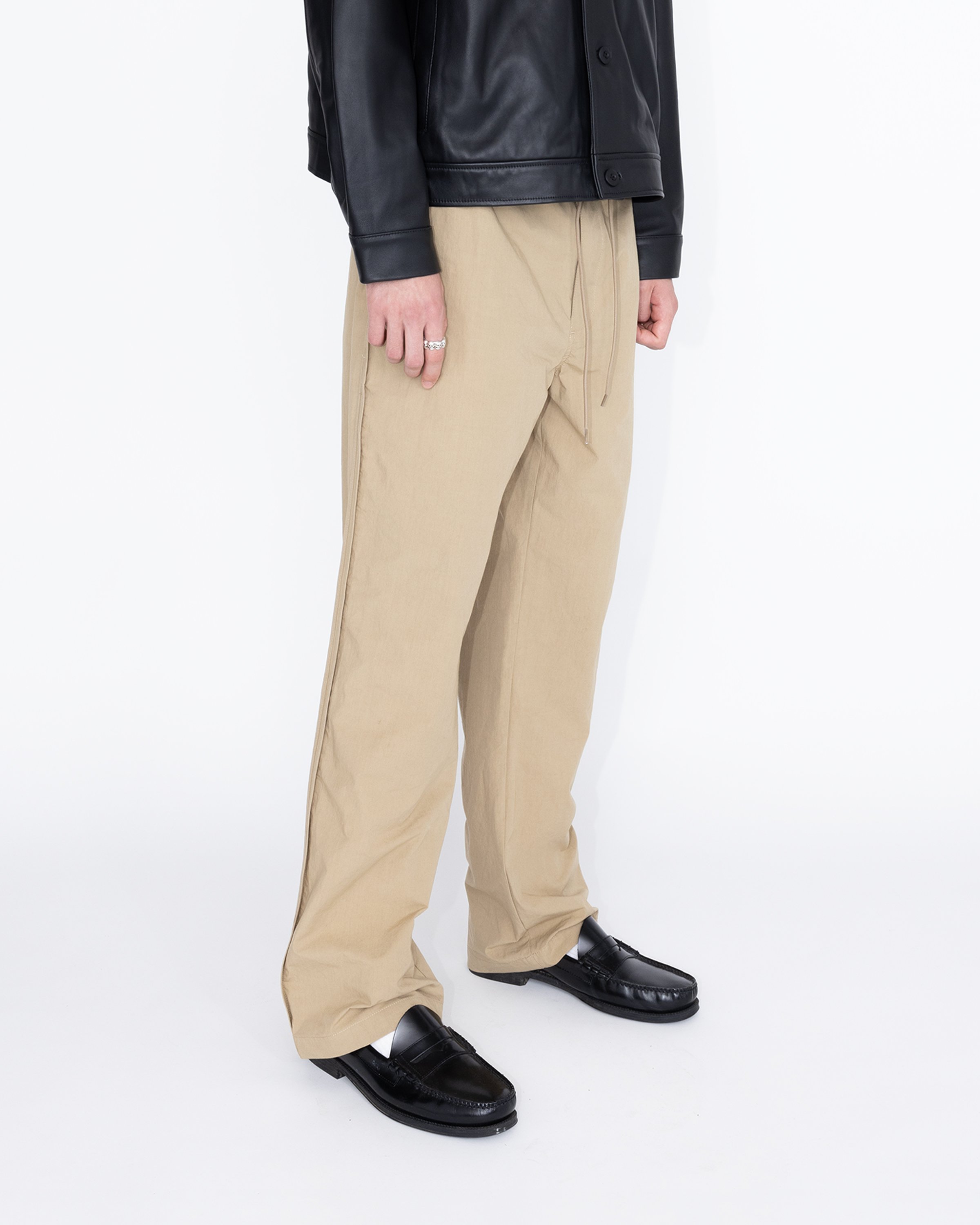 Highsnobiety HS05 - Reverse Piping Elastic Trouser Beige - Clothing - Beige - Image 3