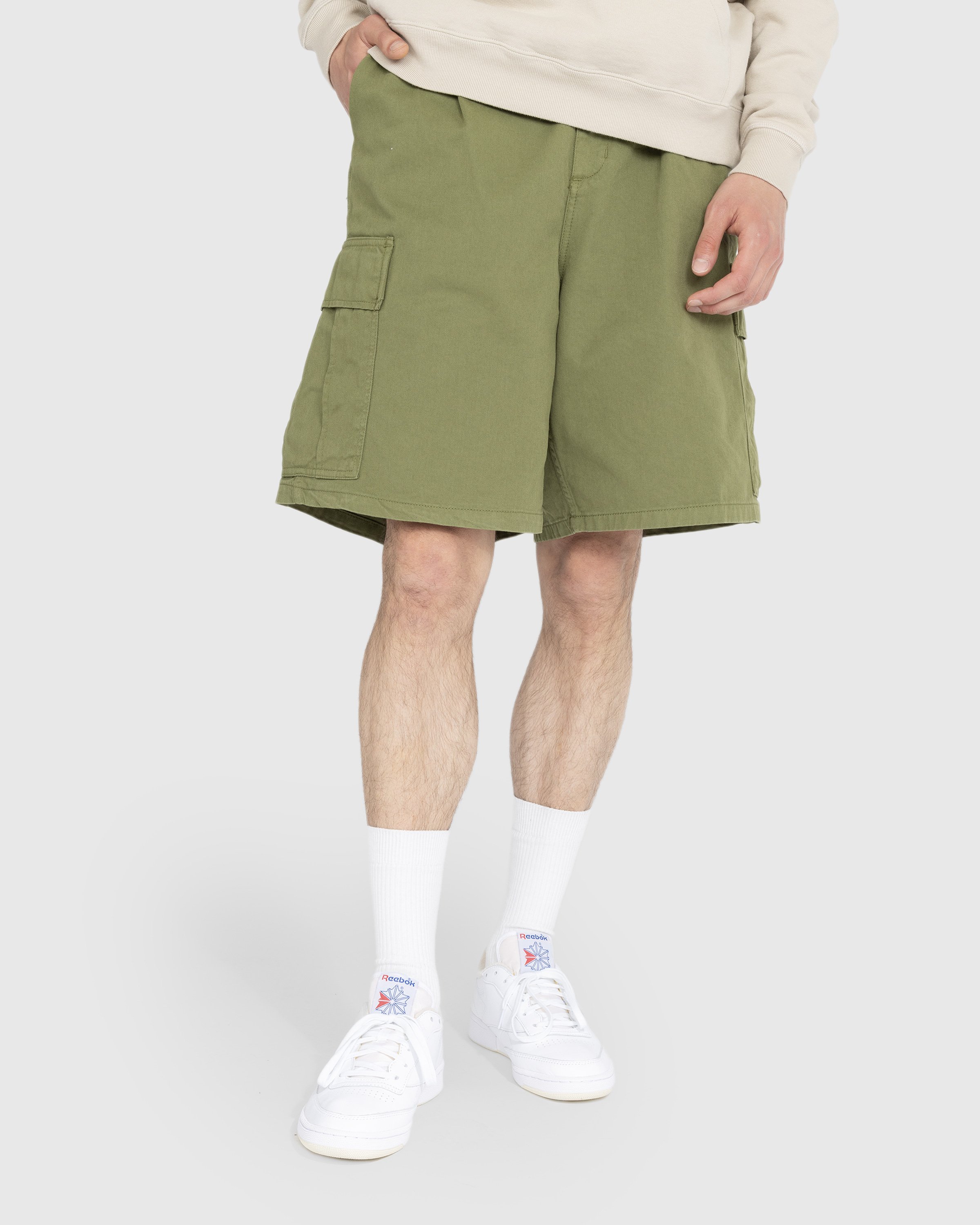 Carhartt WIP - Cole Cargo Short Green - Clothing - Green - Image 2