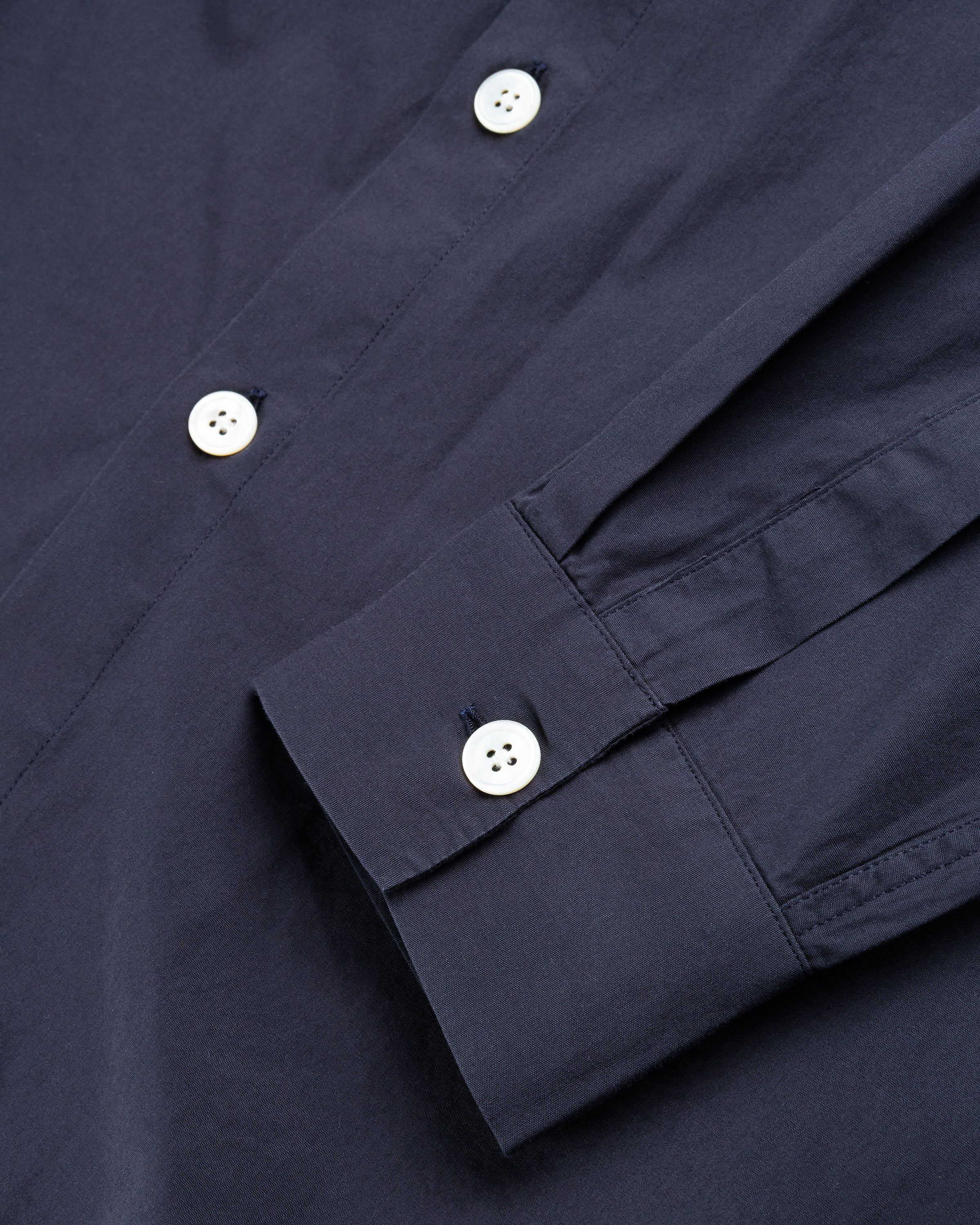 Birkenstock x Tekla - Poplin Pyjama Shirt Slate - Clothing - Black - Image 6
