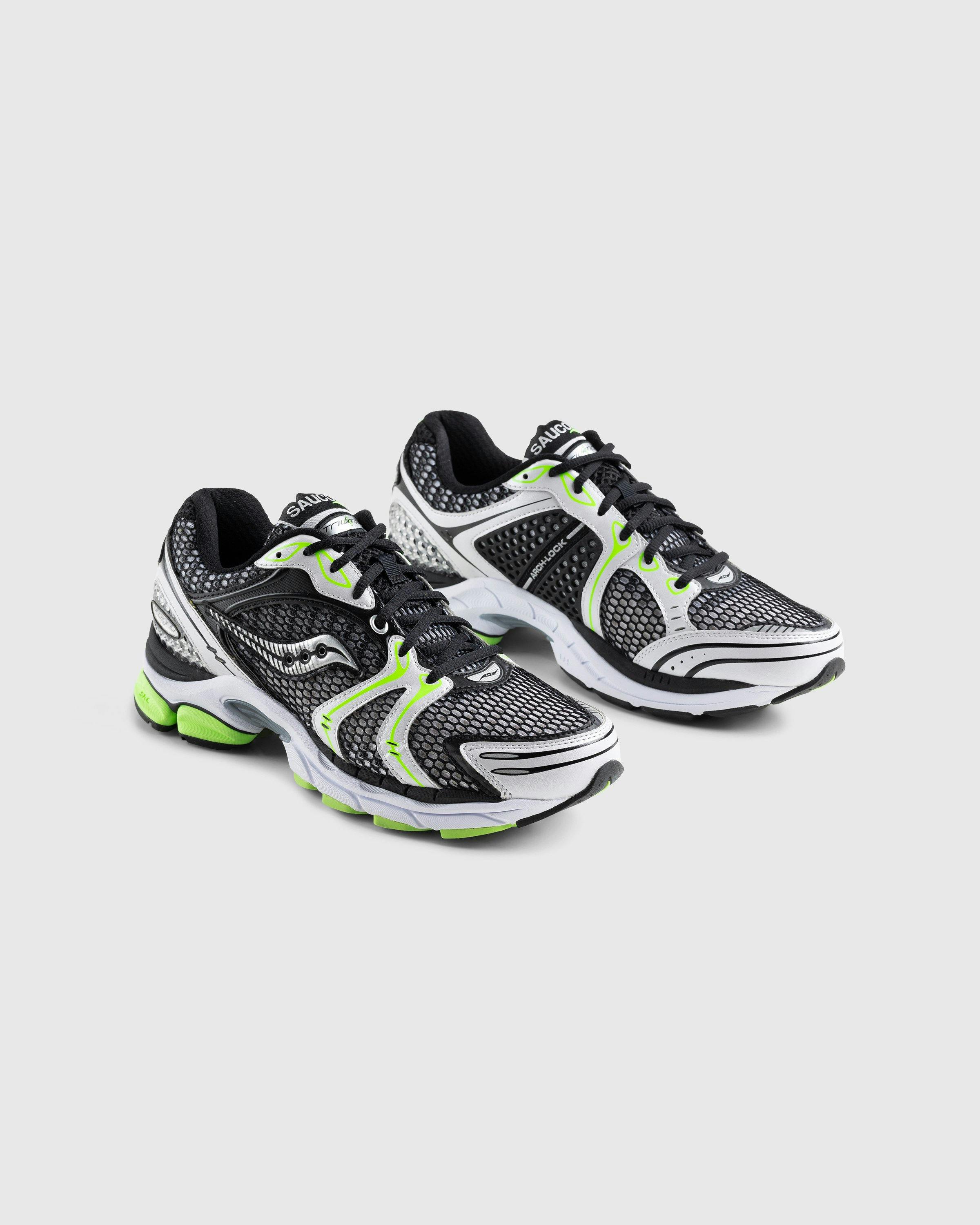 Saucony - ProGrid Triumph 4 Black/Silver - Footwear - Black - Image 3