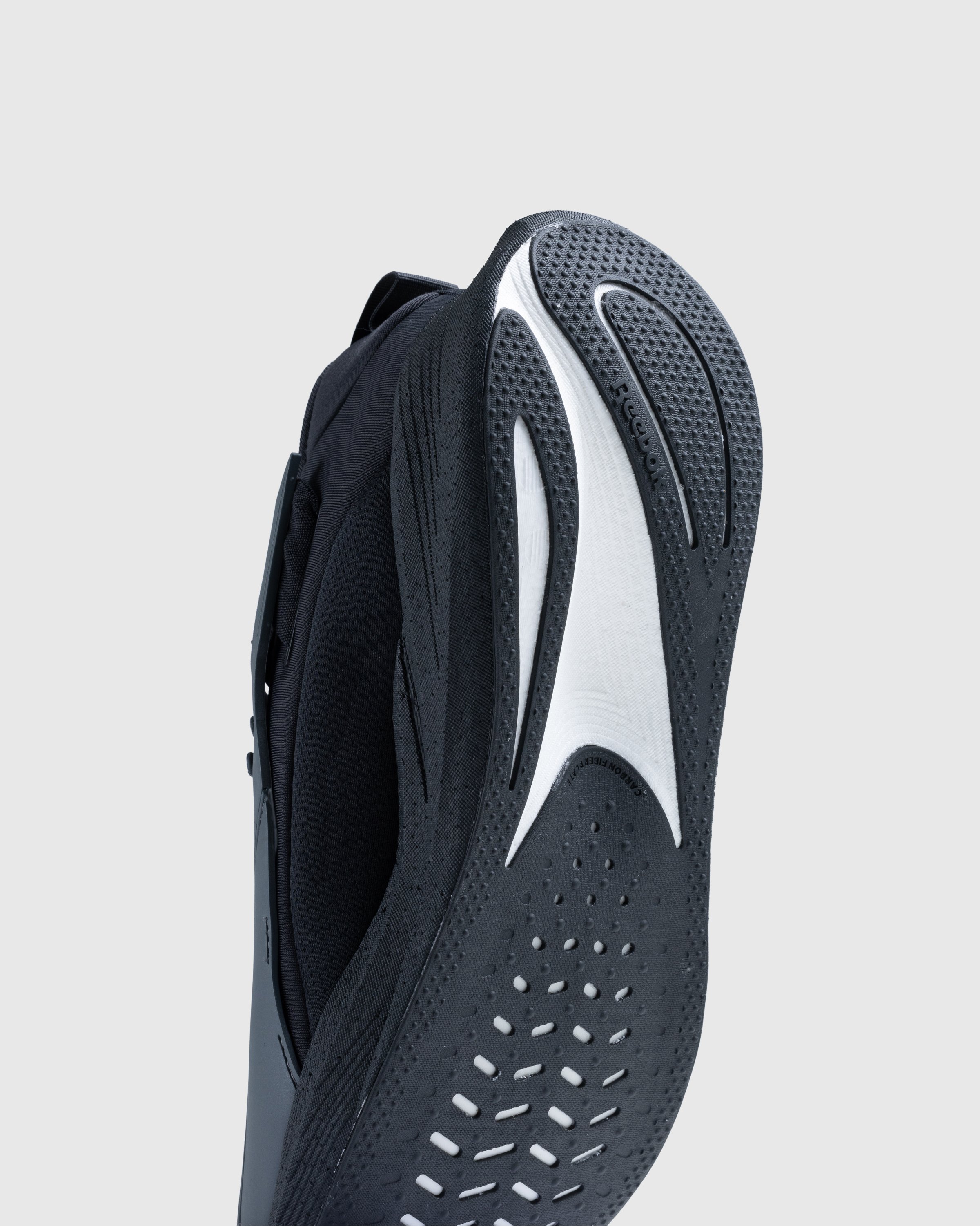 Reebok - FLOATRIDE BLACK/SILVER - Footwear - Black - Image 6
