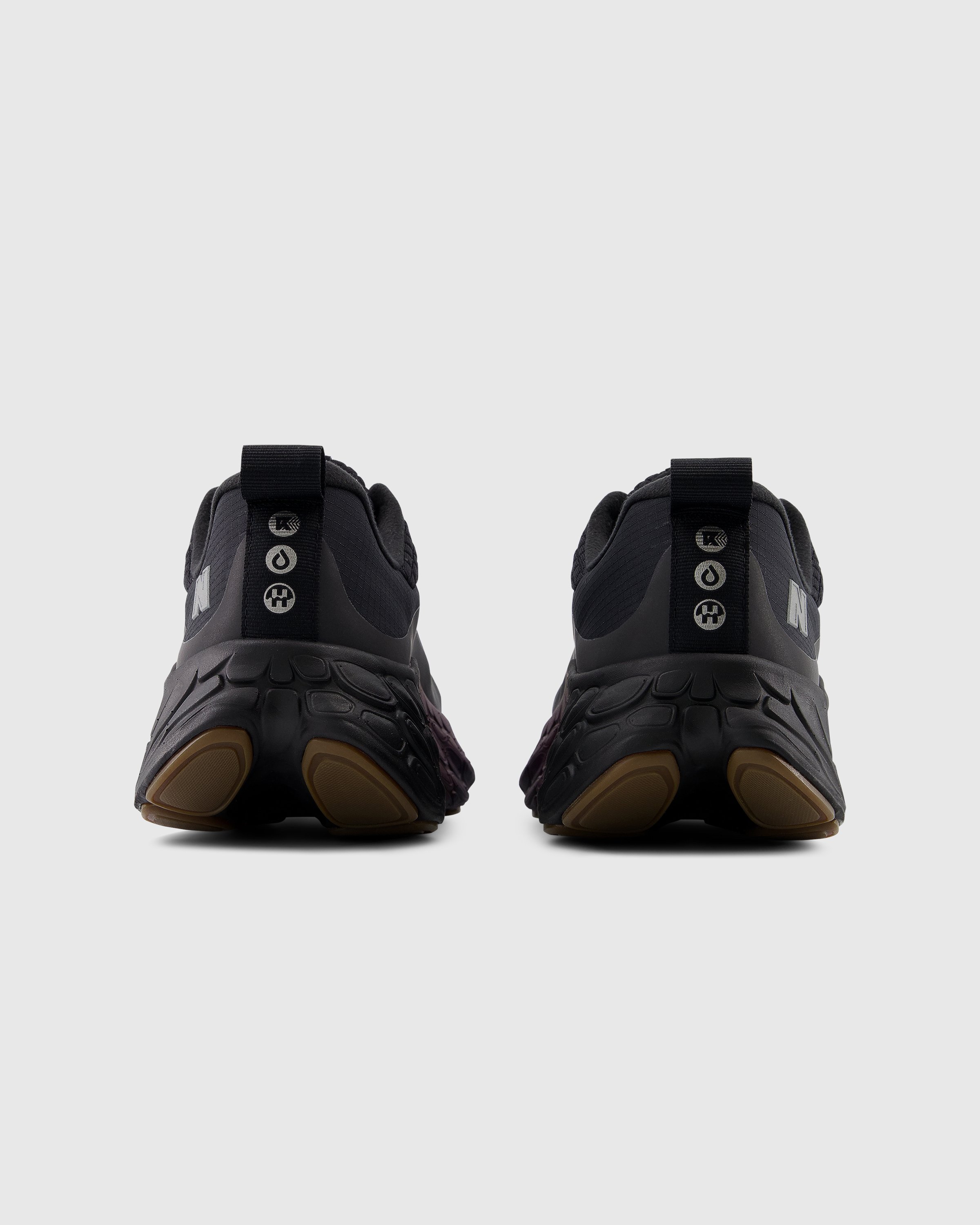 New Balance - Fresh Foam X More v4 Black - Footwear - Black - Image 4