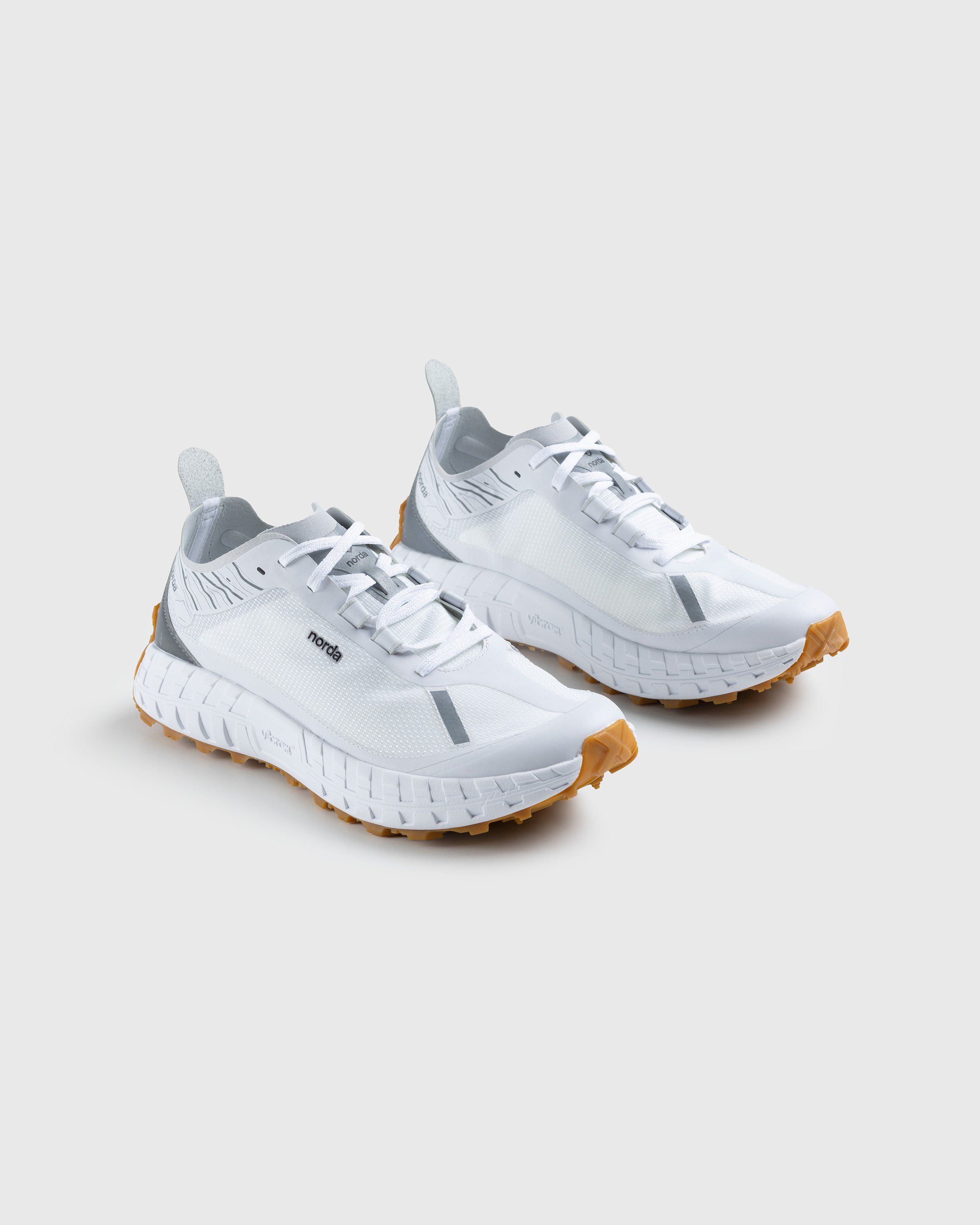 Norda - 001 W White/Gum - Footwear - White - Image 3