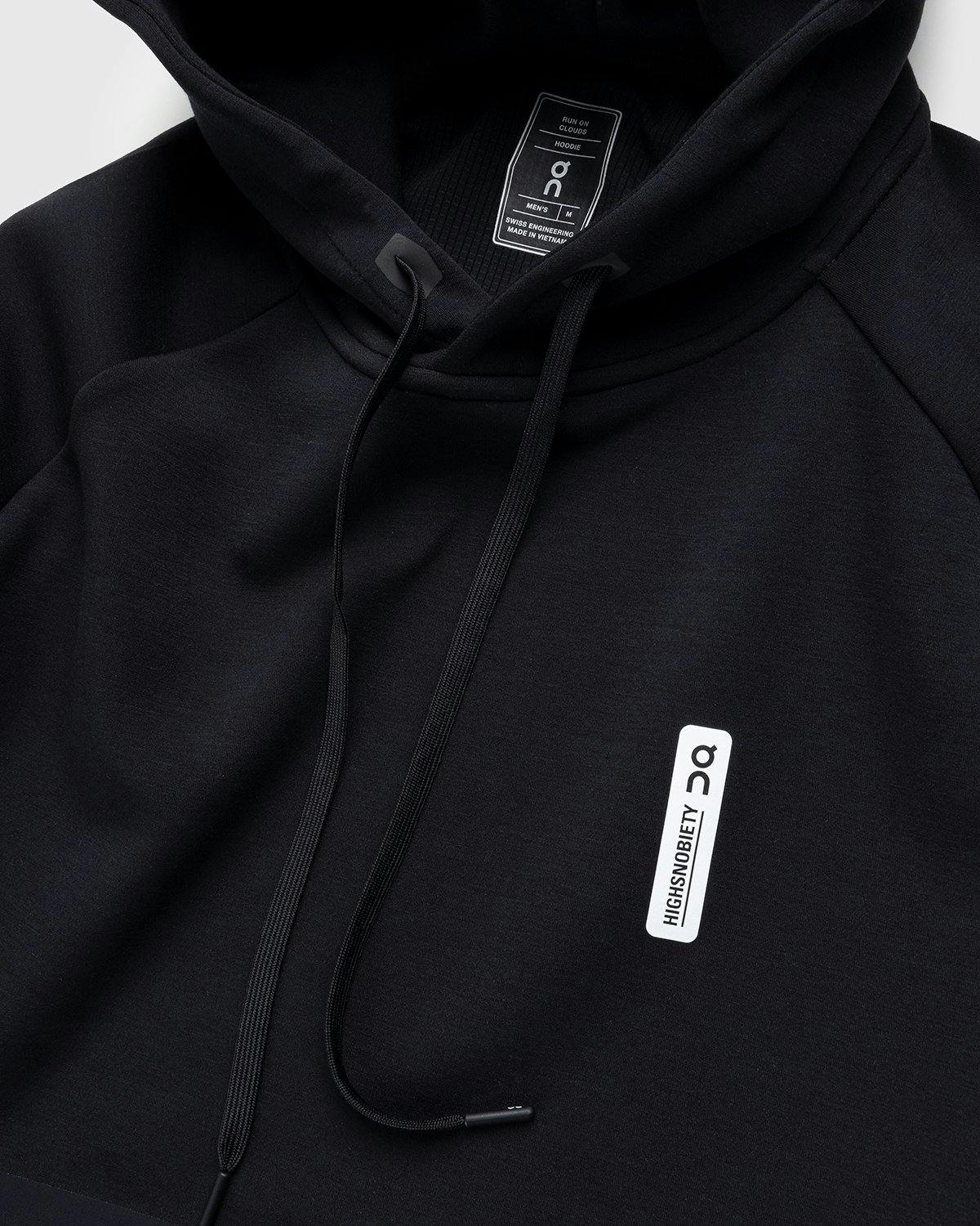 On x Highsnobiety - Los Angeles Hoodie Black - Clothing - Black - Image 5