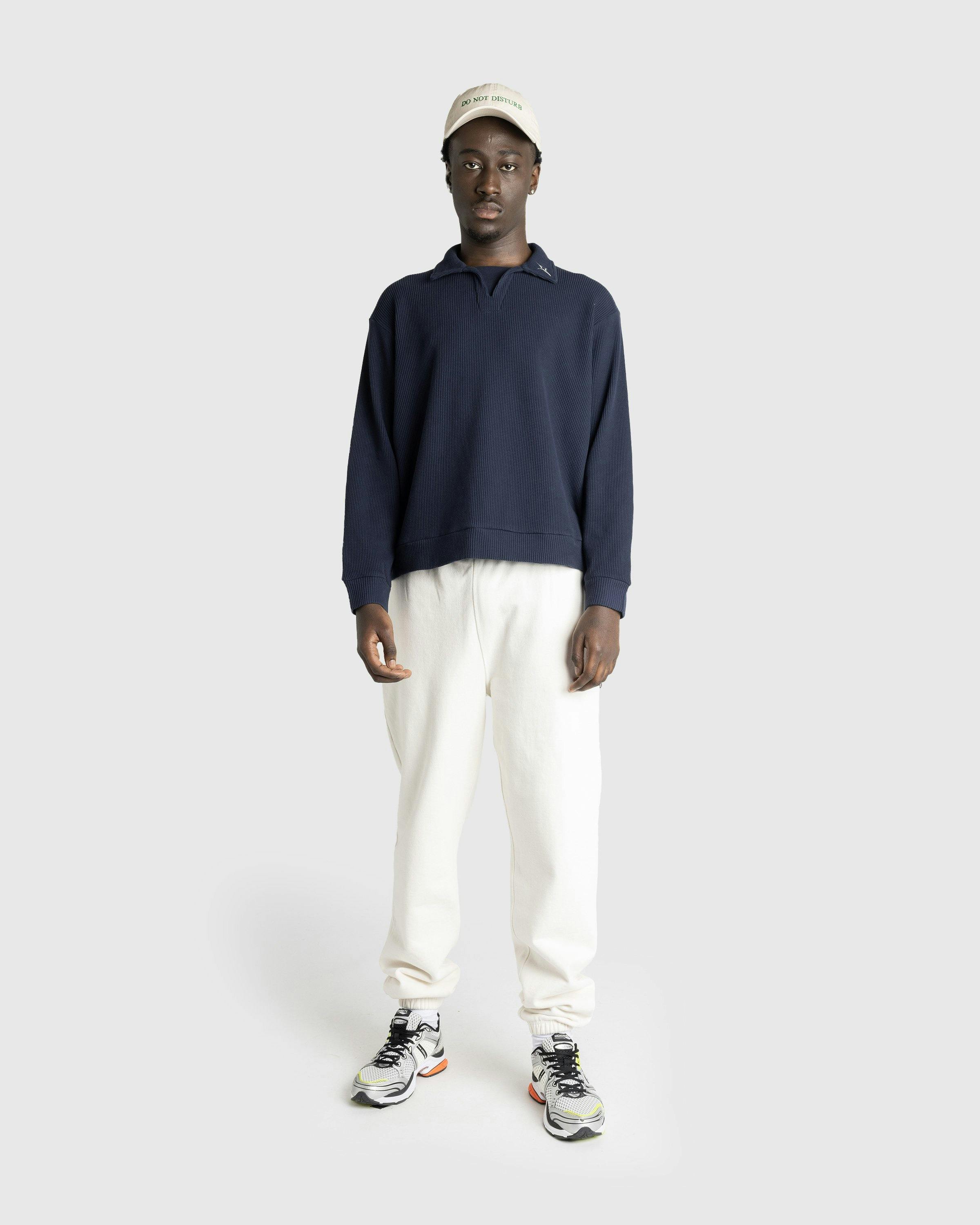 THAMES MMXX. – Jousting Thermal Navy