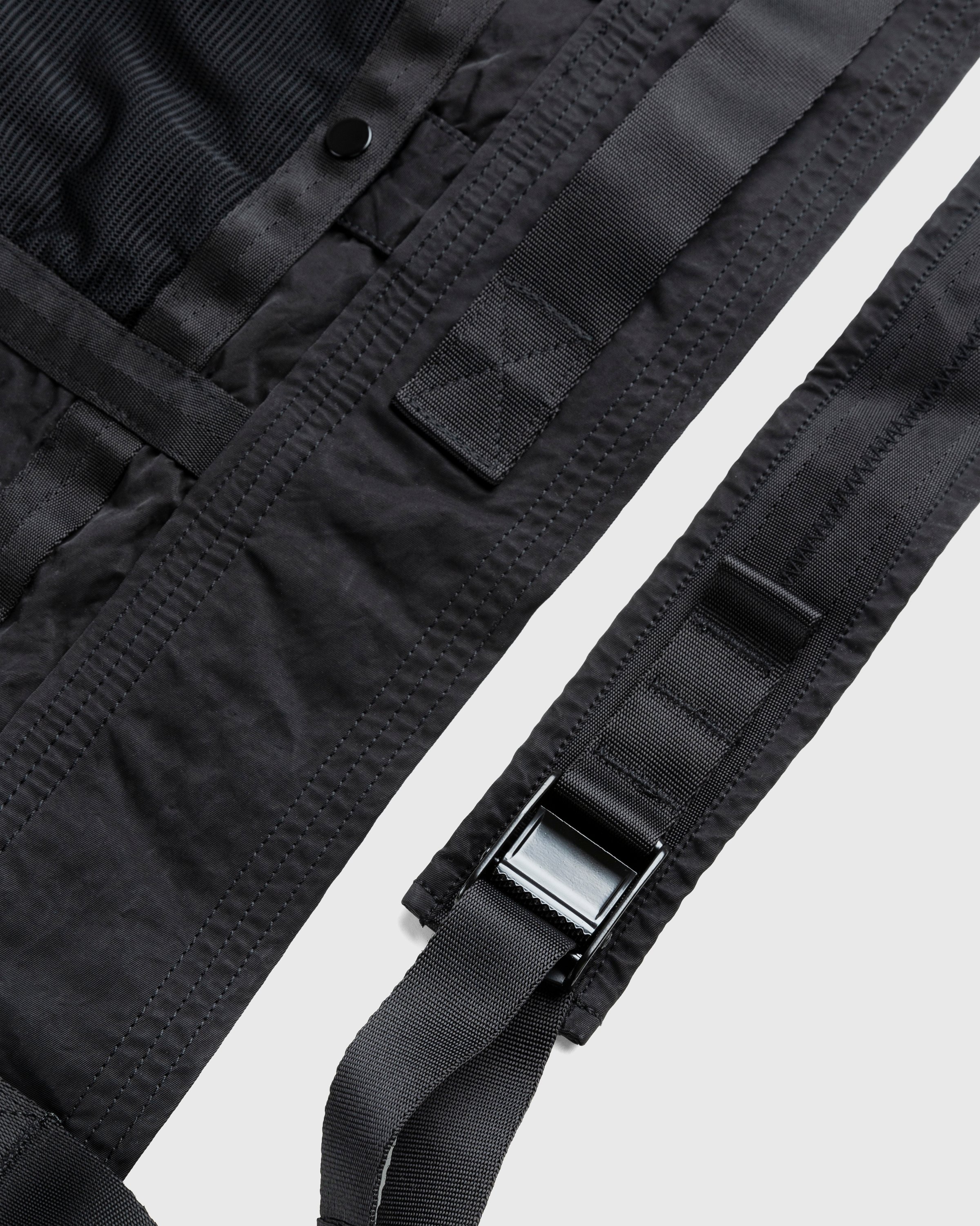 C.P. Company - Nylon B Messenger Bag Black - Accessories - Black - Image 4