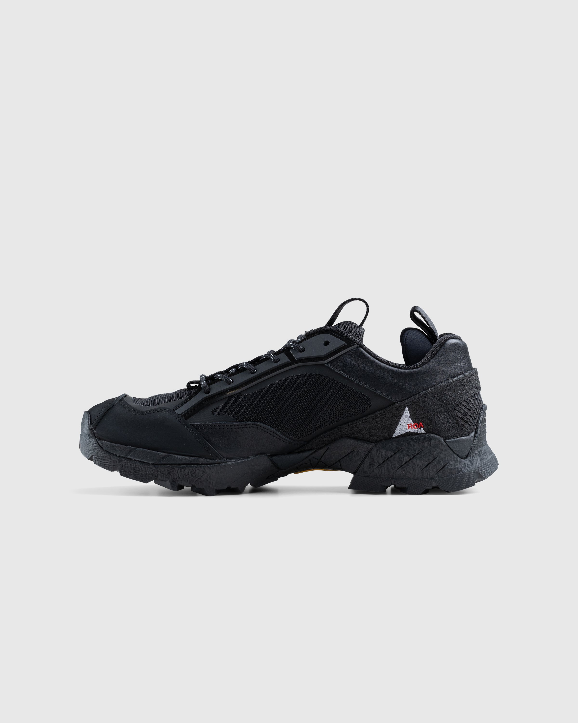 ROA - Lhakpa Sneaker Black - Footwear - Black - Image 2