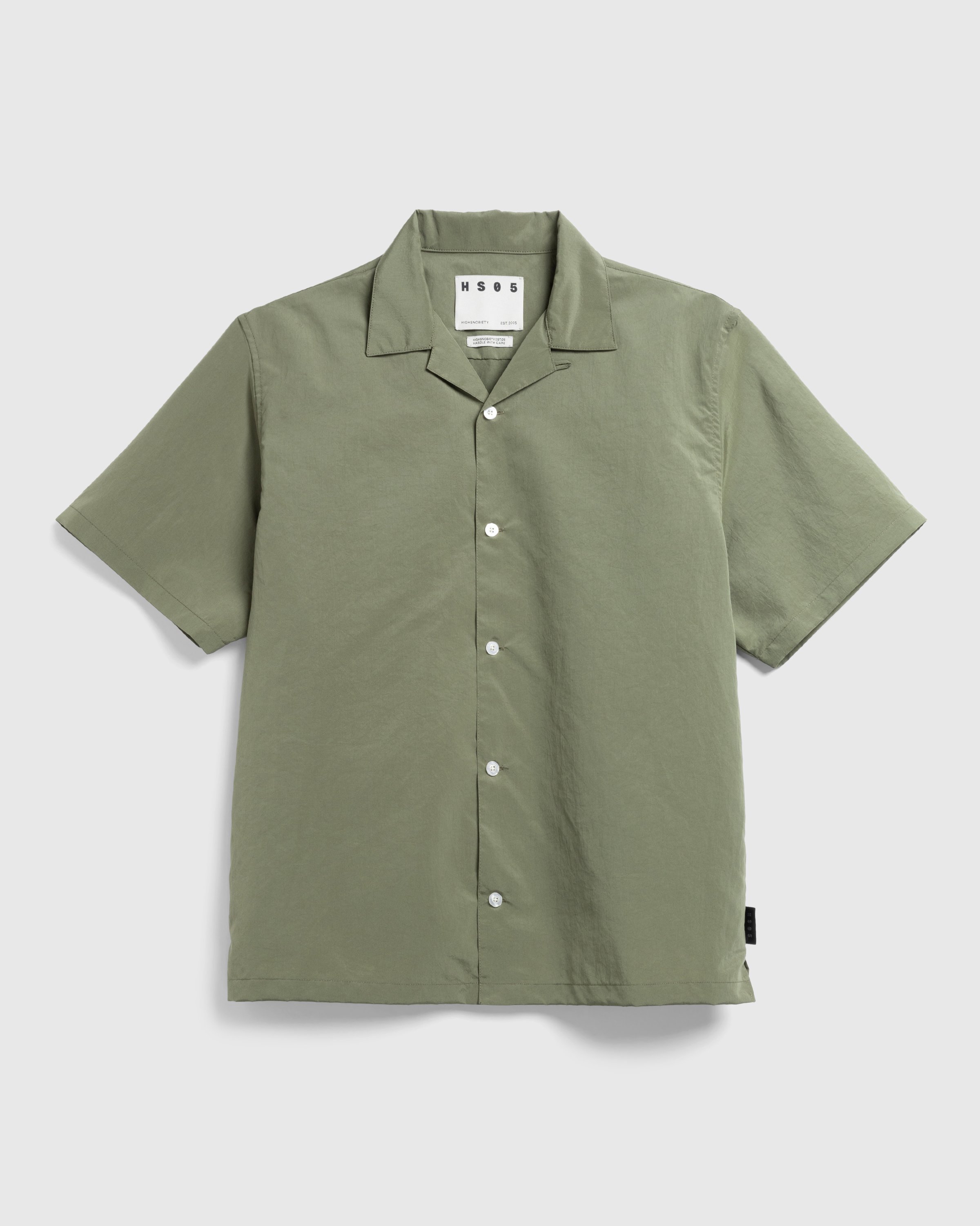 Highsnobiety HS05 - Boxy SS Shirt Green - Clothing - Green - Image 1