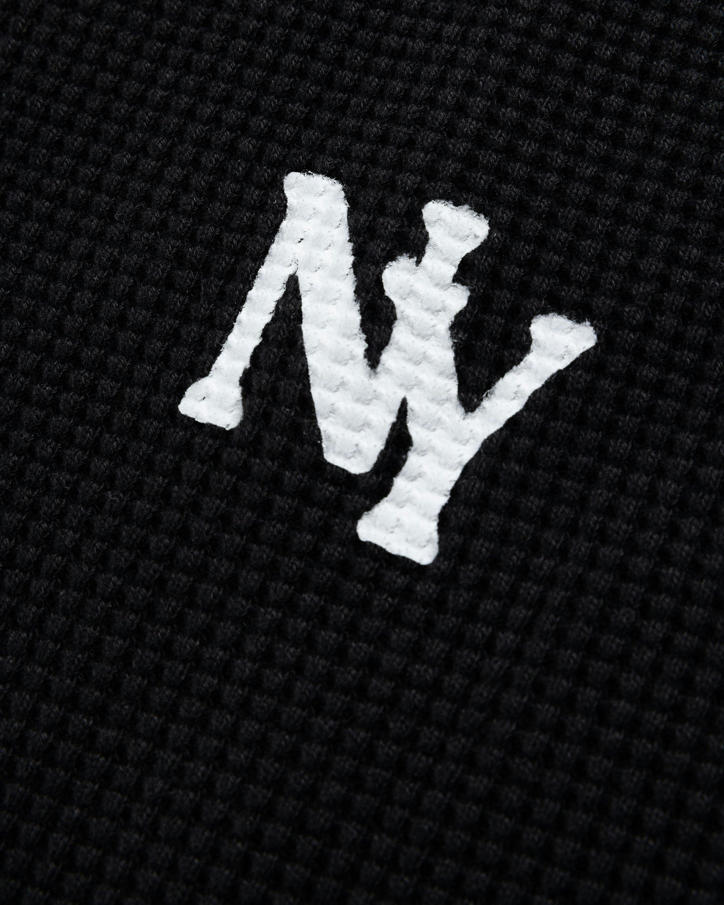 Highsnobiety - Neu York Thermal T-Shirt Black - Clothing - Black - Image 7