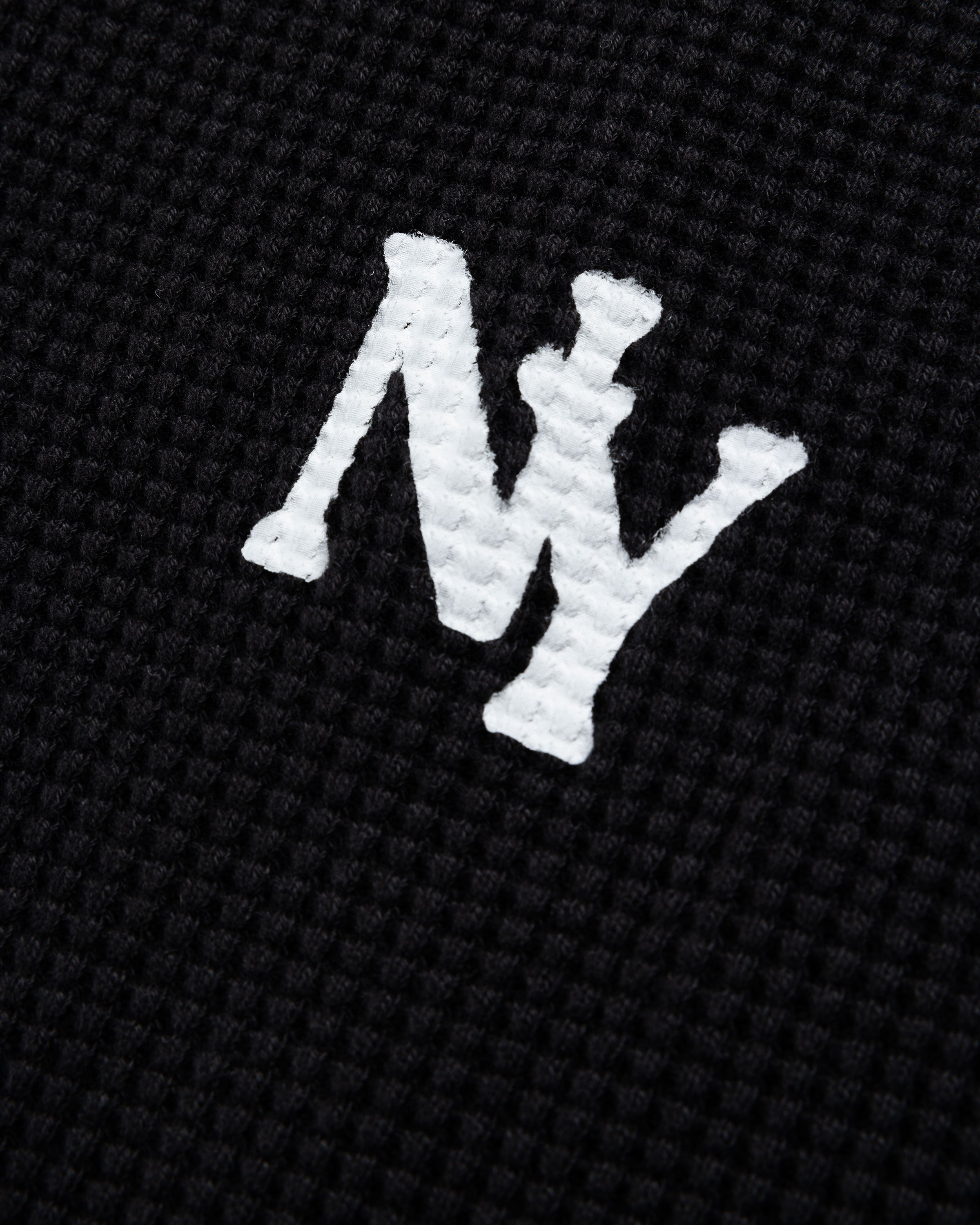 Highsnobiety - Neu York Thermal T-Shirt Black - Clothing - Black - Image 7