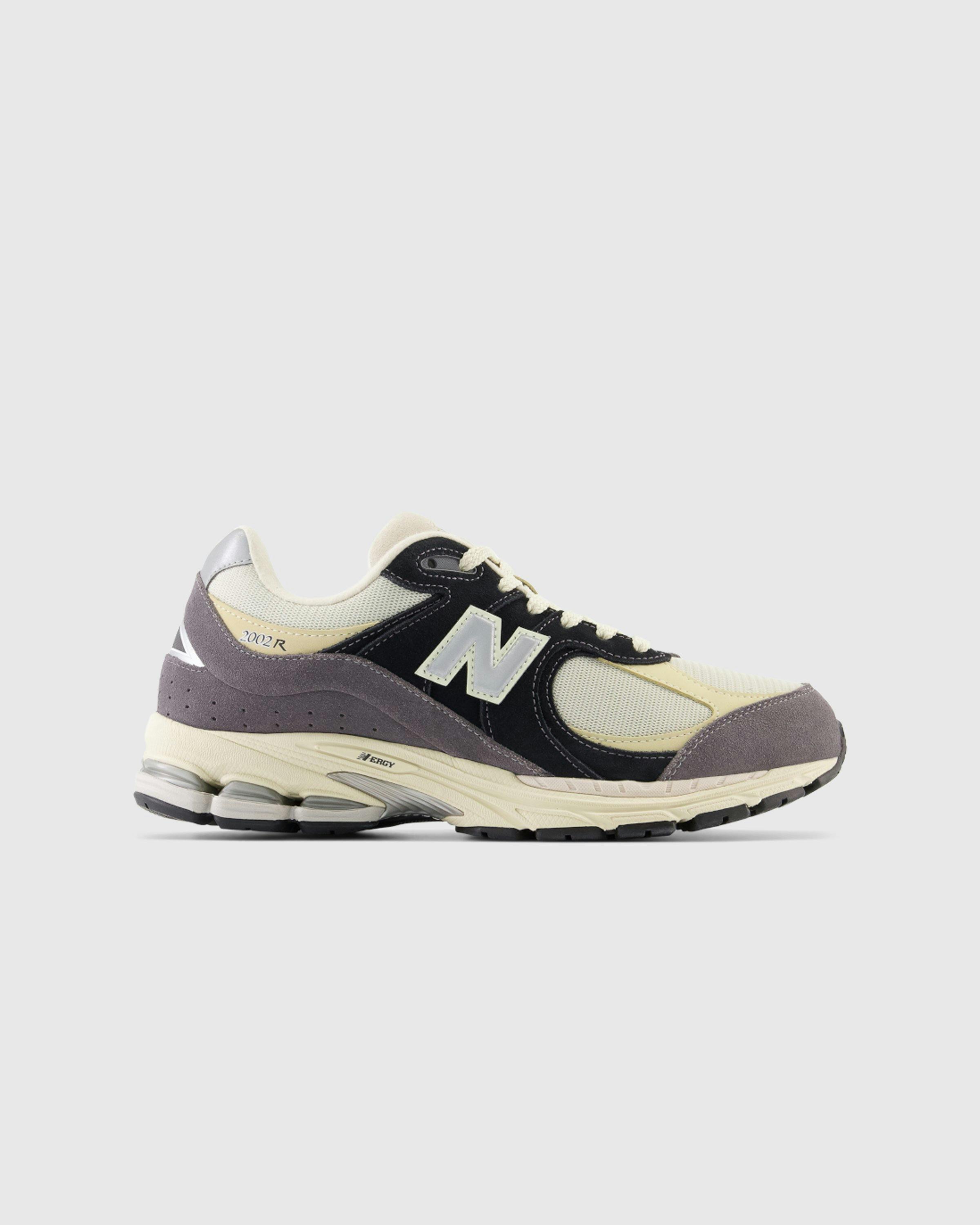 New Balance - M 2002 RSH Magnet - Footwear - Grey - Image 1