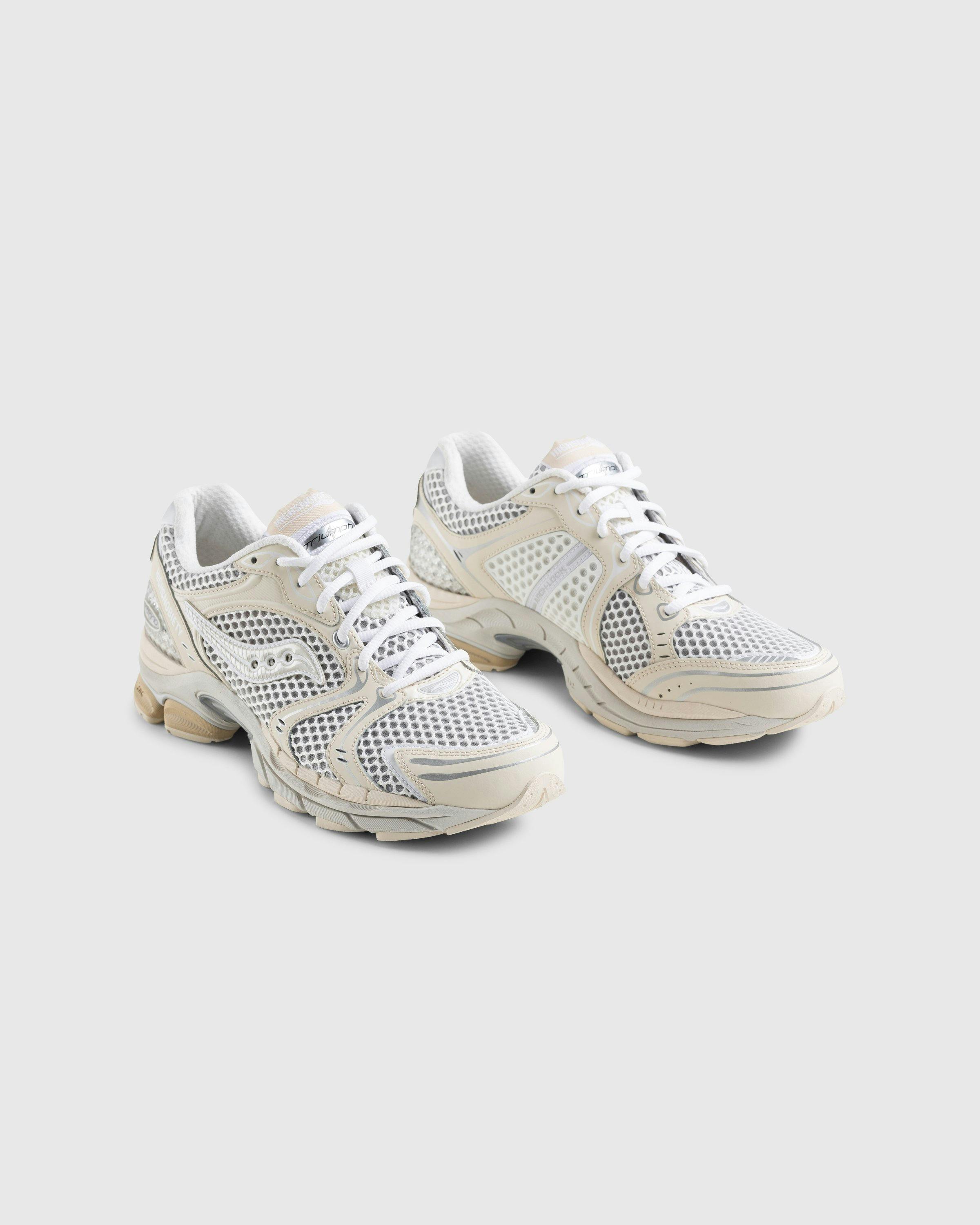 Saucony x Highsnobiety - Pro Grid Triumph 4 Cream/White - Footwear - White - Image 3