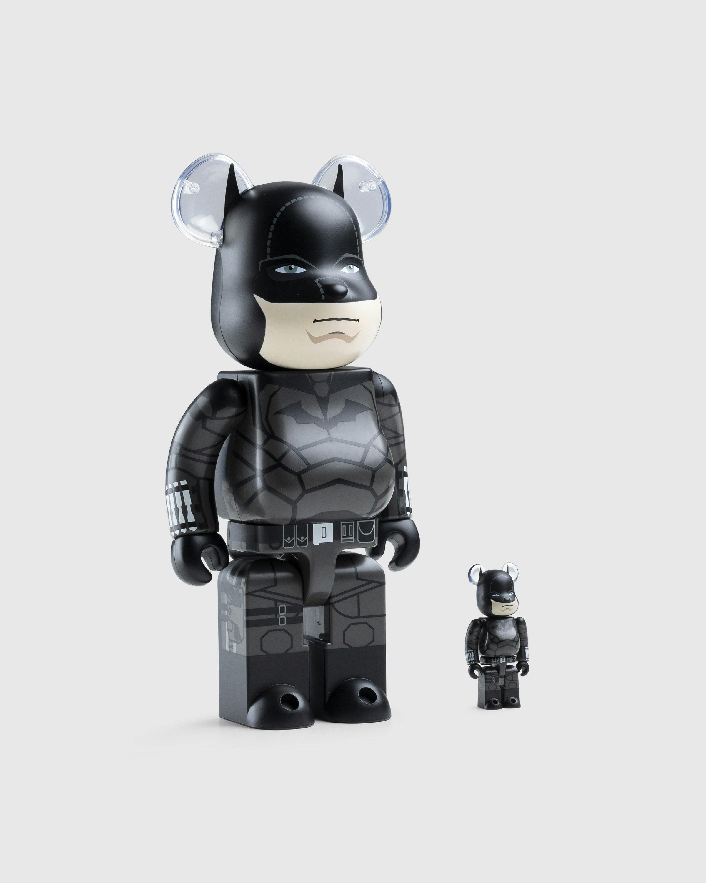 Medicom - Be@rbrick The Batman 100% & 400% Set Multi - Lifestyle - Multi - Image 3