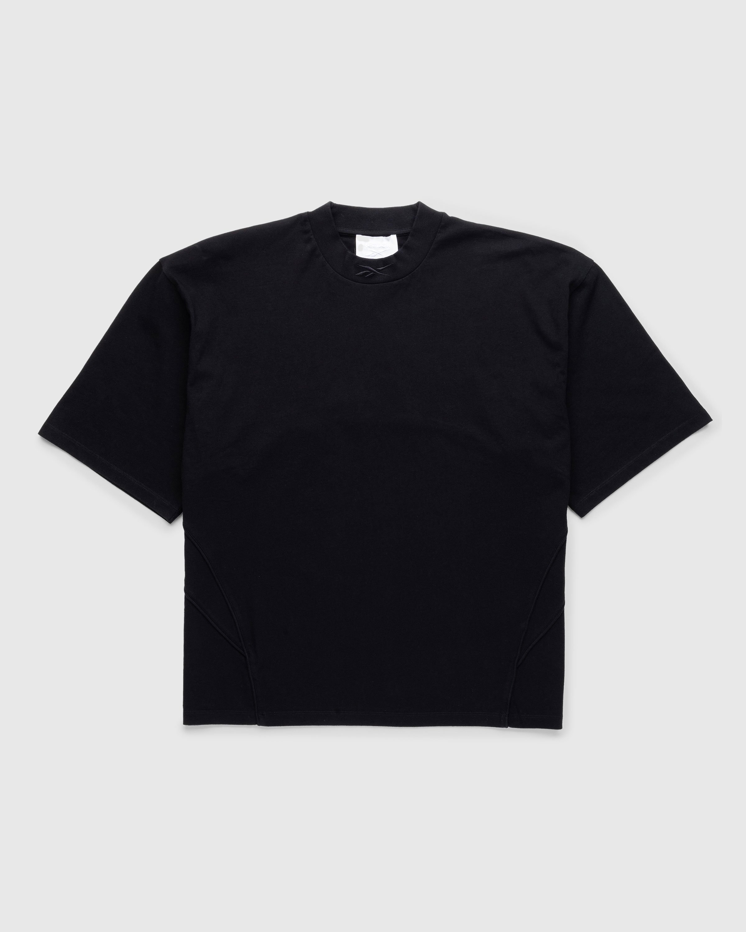 Reebok - Piped T-Shirt Black - Clothing - Black - Image 1
