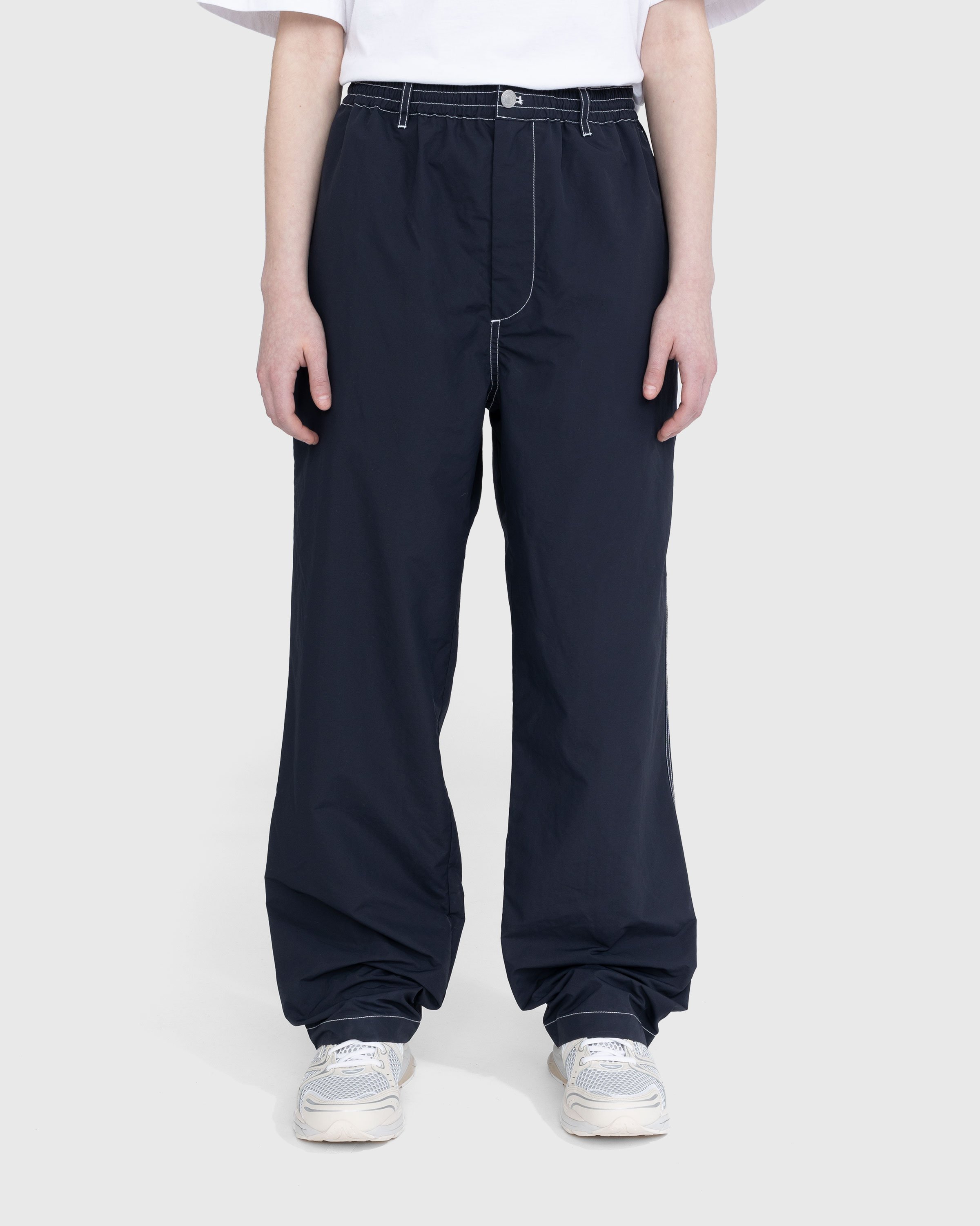 Highsnobiety - Contrast Stitch Pants Navy - Clothing - Blue - Image 2