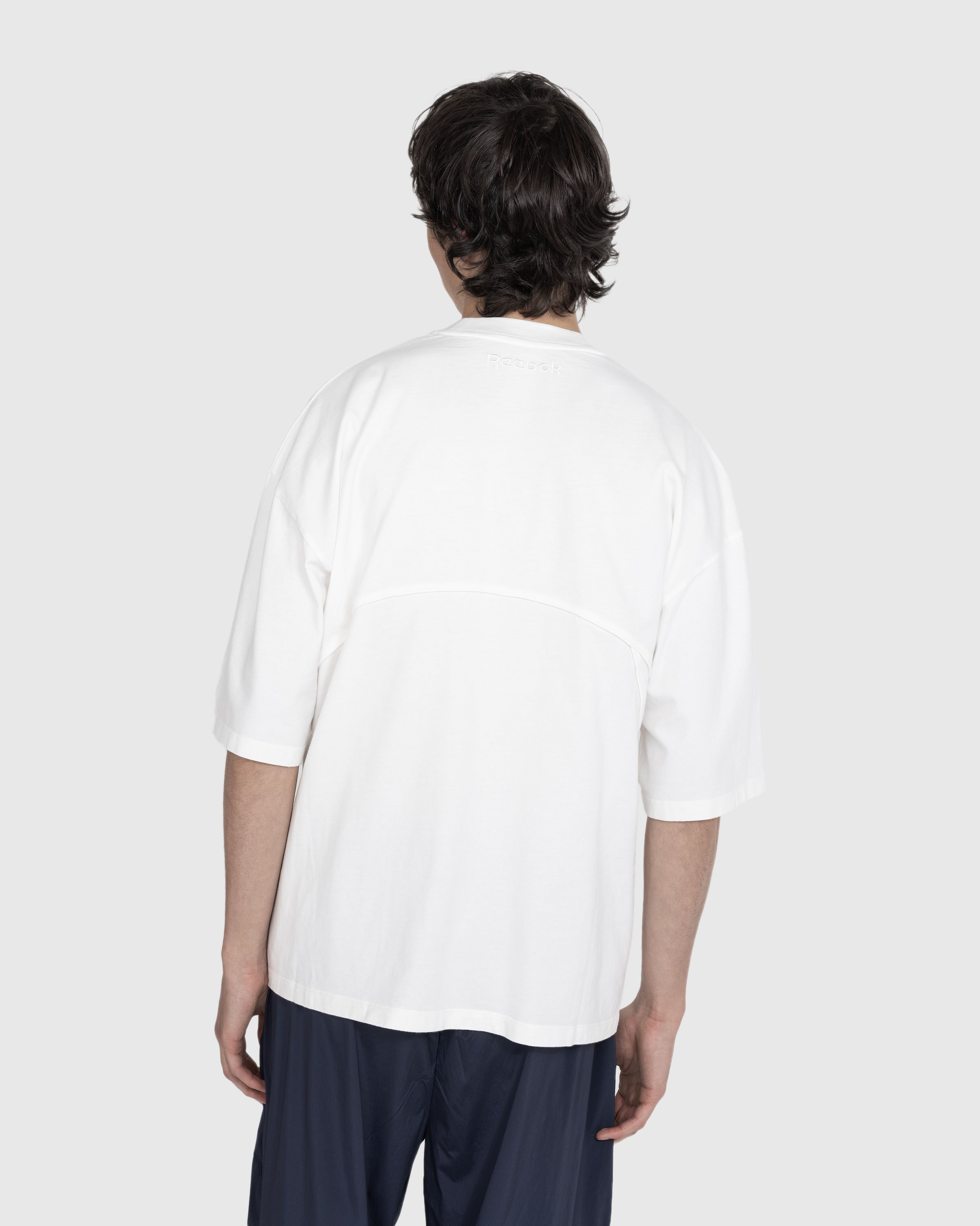 Reebok - Piped T-Shirt Bones - Clothing - White - Image 3
