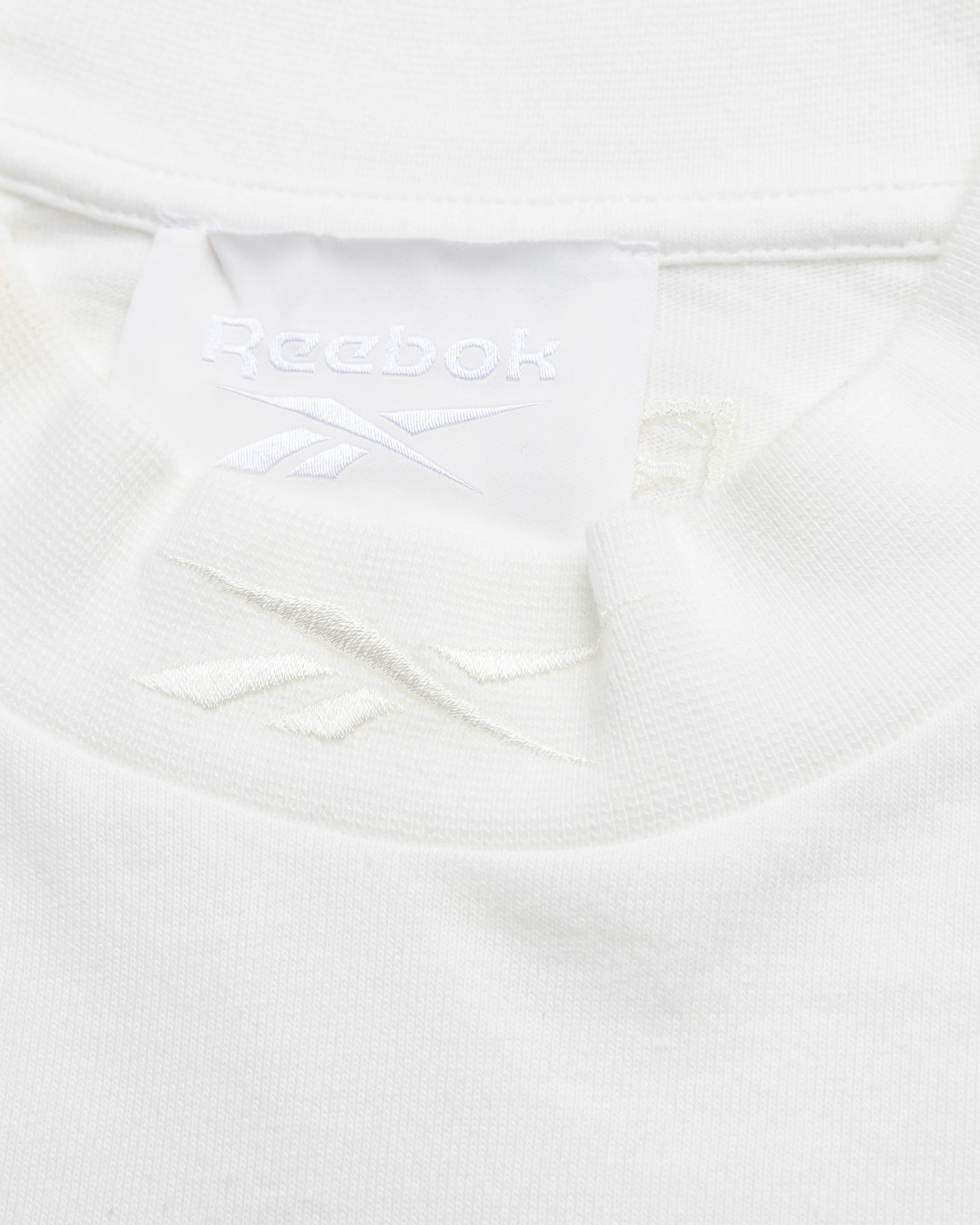 Reebok - Piped T-Shirt Bones - Clothing - White - Image 5