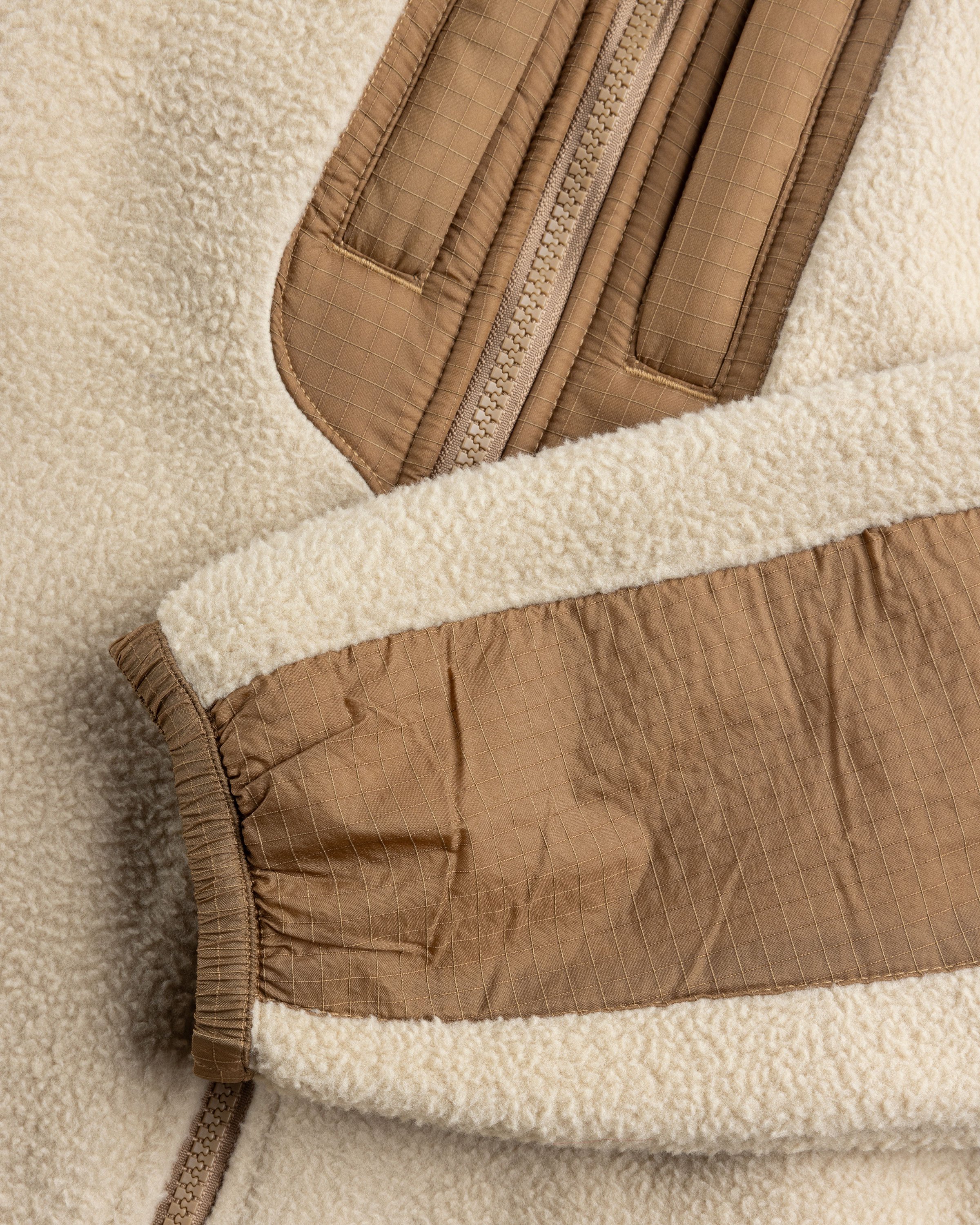 The North Face - Fleeski Y2K Jacket Khaki Stone/Utility Brown - Clothing - Beige - Image 6