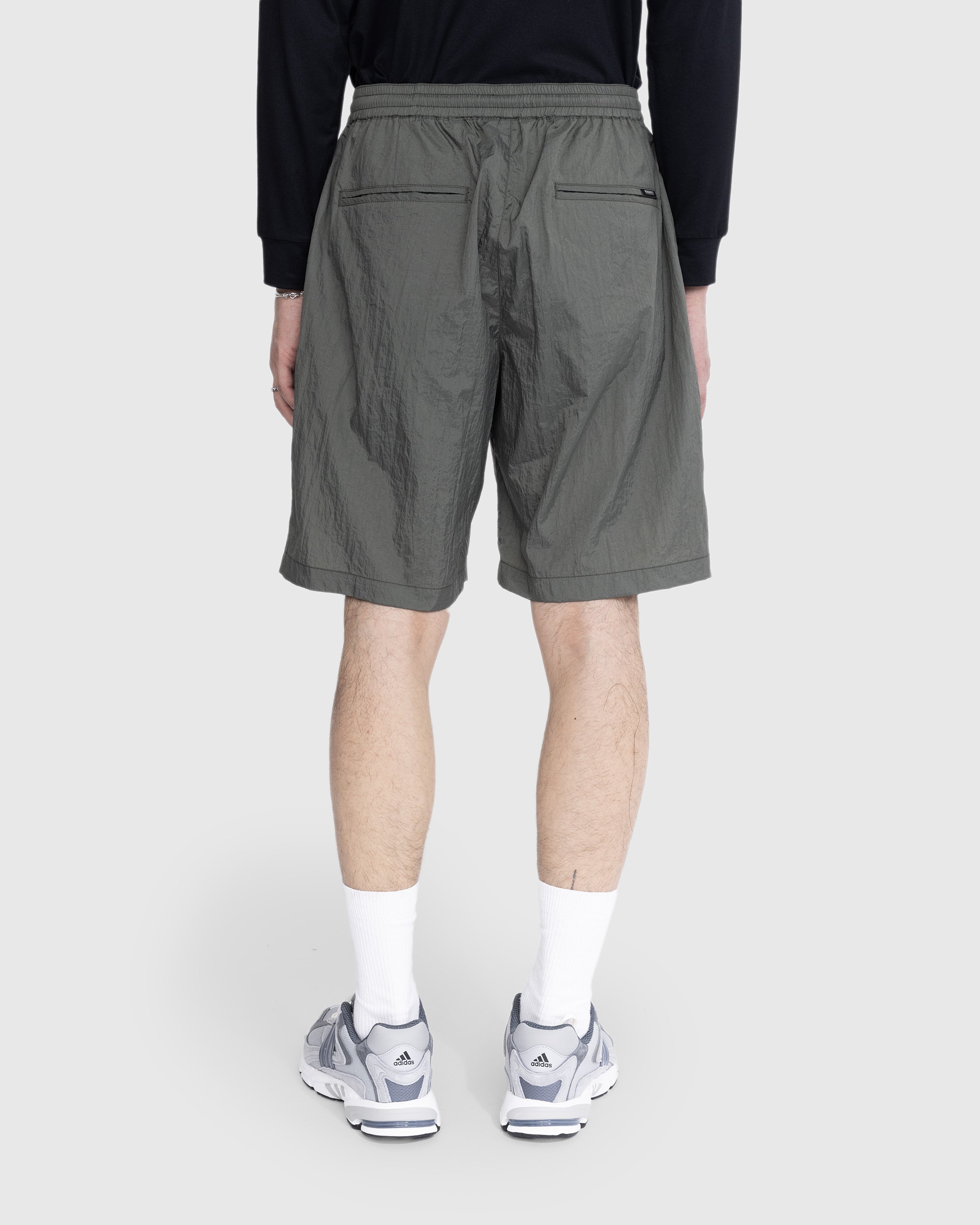 Highsnobiety - Texture Nylon Mid Length Elastic Shorts Grey - Clothing - Grey - Image 3