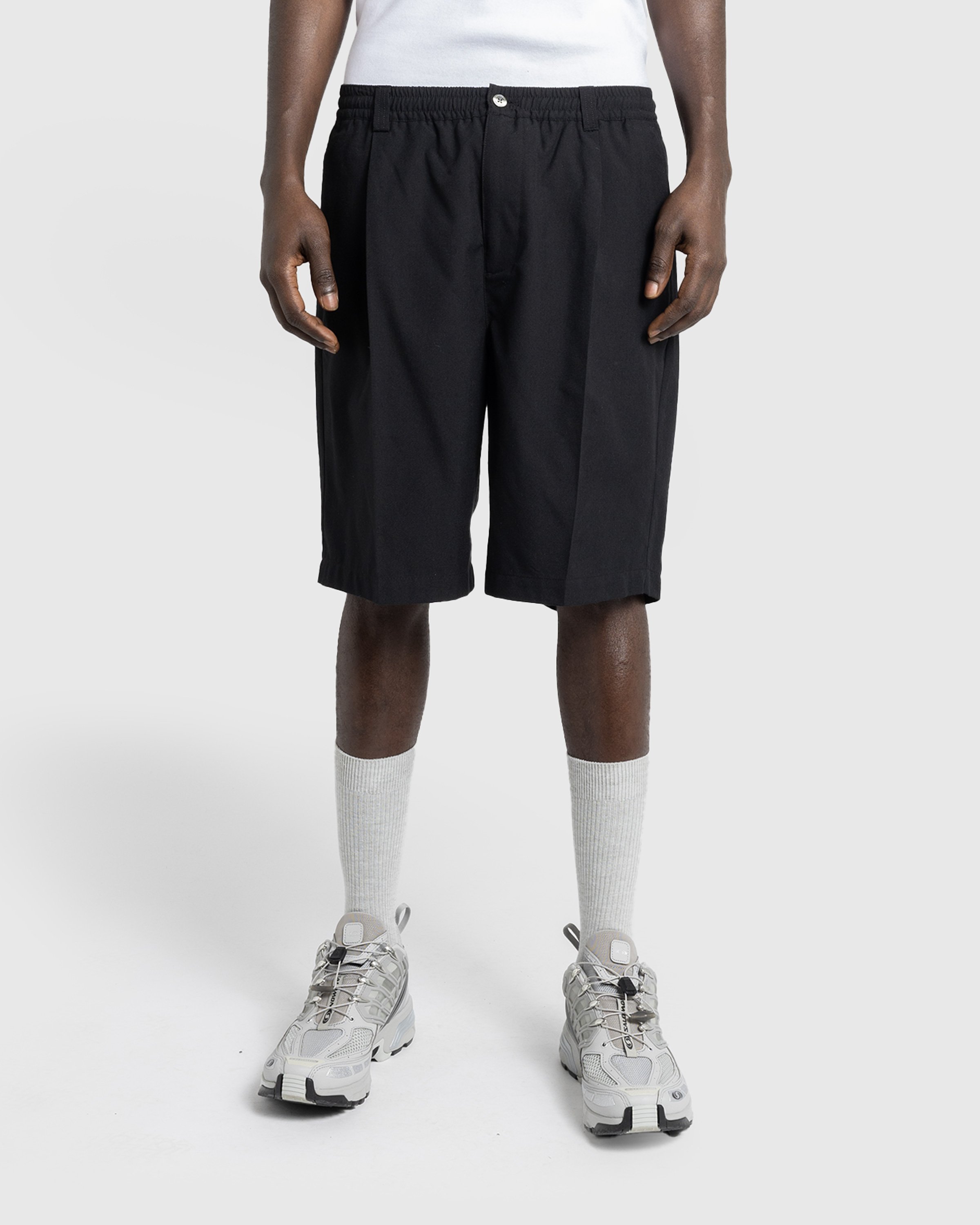 Highsnobiety HS05 - Tropical Suiting Shorts Black - Clothing - Black - Image 3