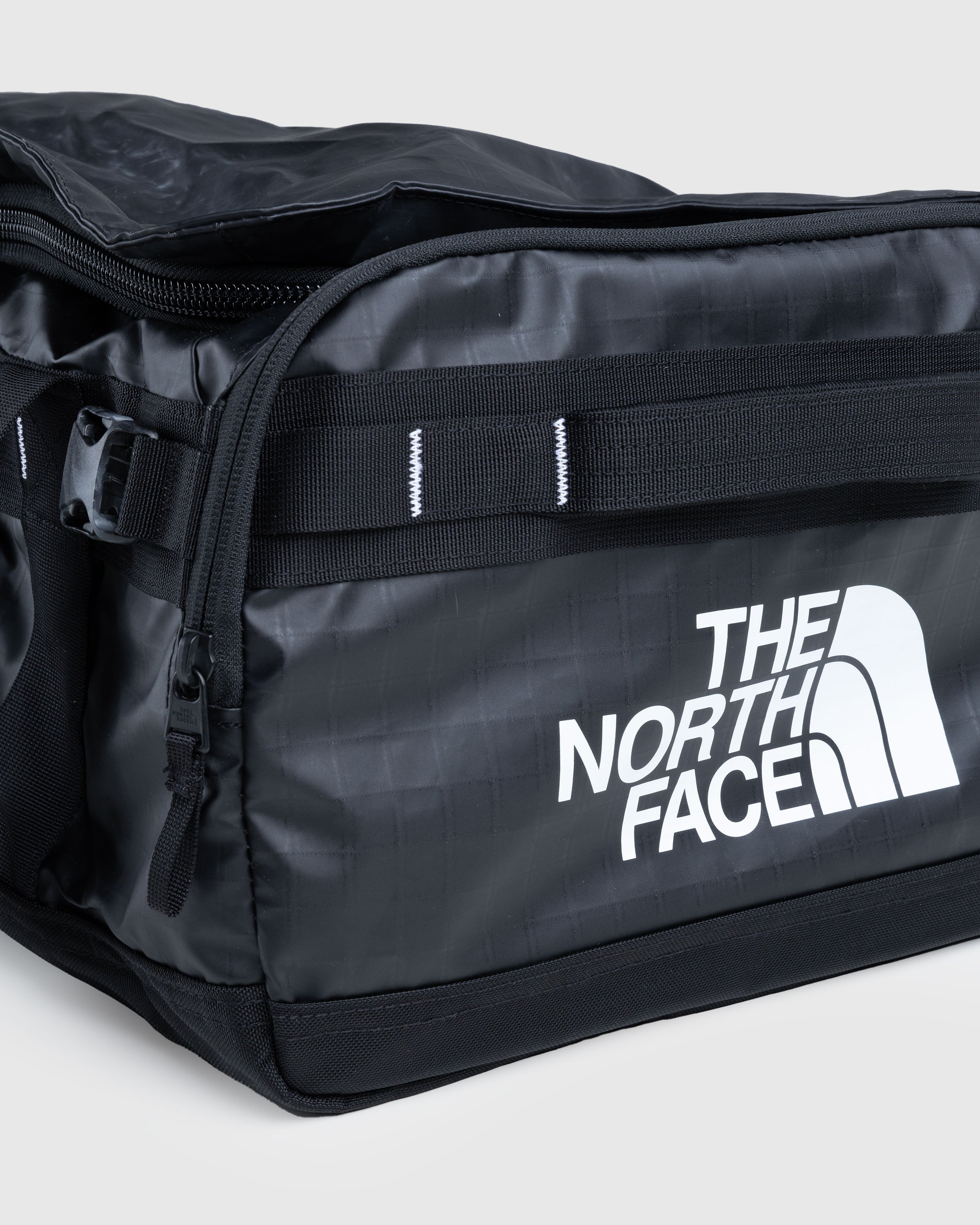 The North Face - Base Camp Voyager Duffel 42L TNF Black/TNF White - Accessories - Black - Image 5
