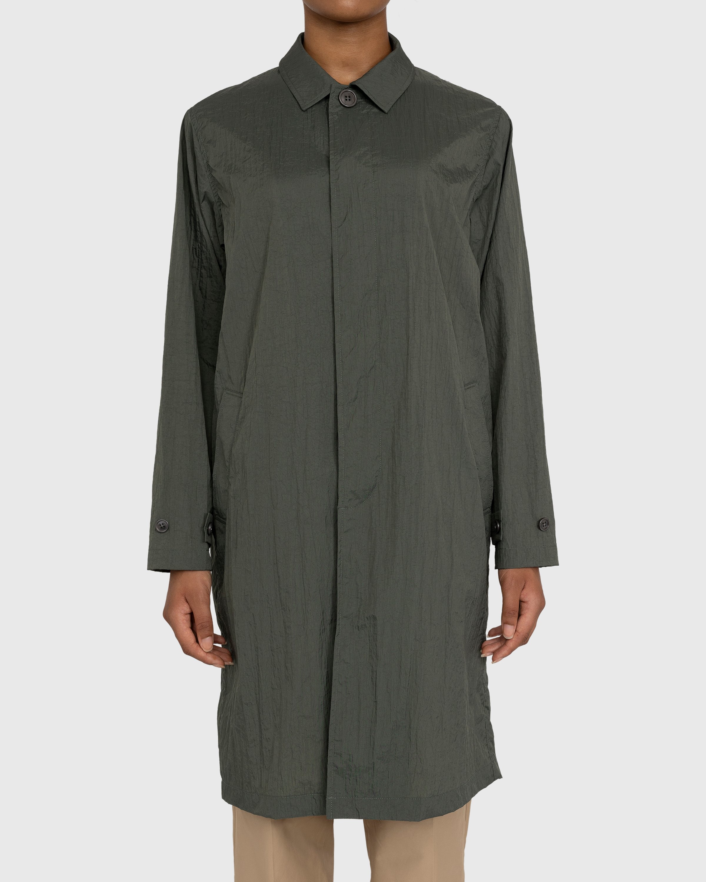 Highsnobiety - Crinkle Nylon Mac Khaki - Clothing - Green - Image 2