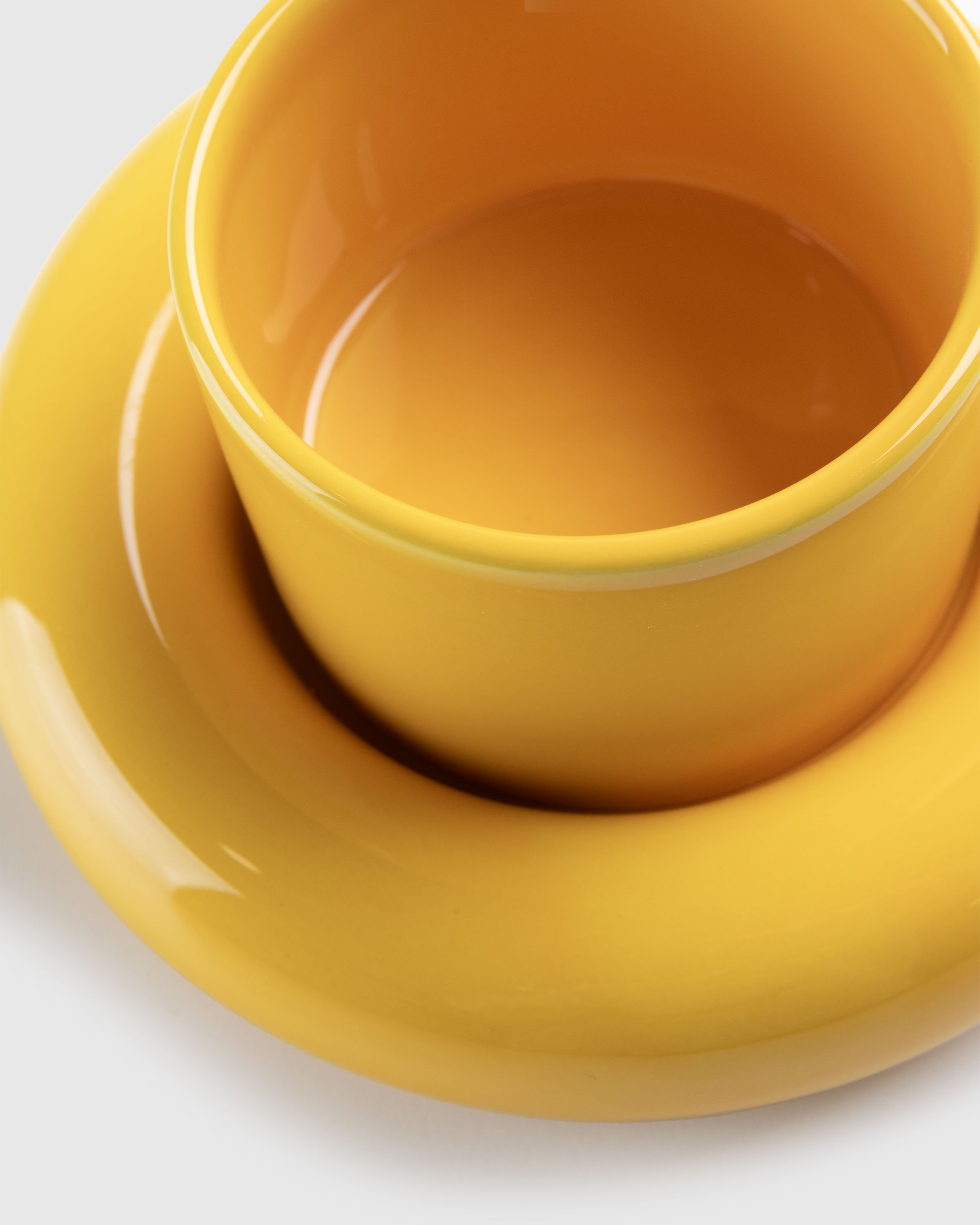 Gustaf Westman - Chunky Cup Standard Yellow - Lifestyle - Yellow - Image 3